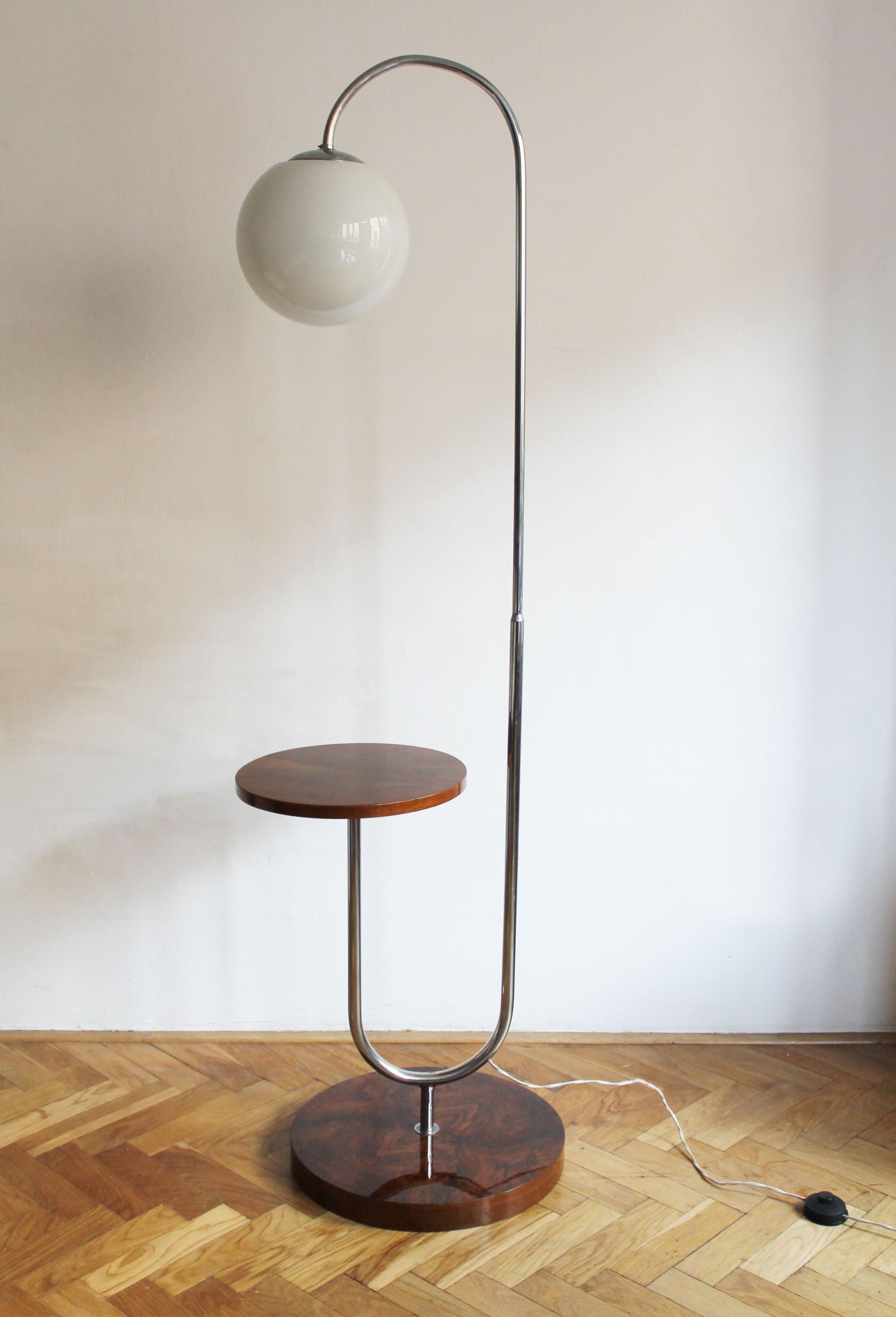 1930s Bauhaus Floor Lamp For Sale 2