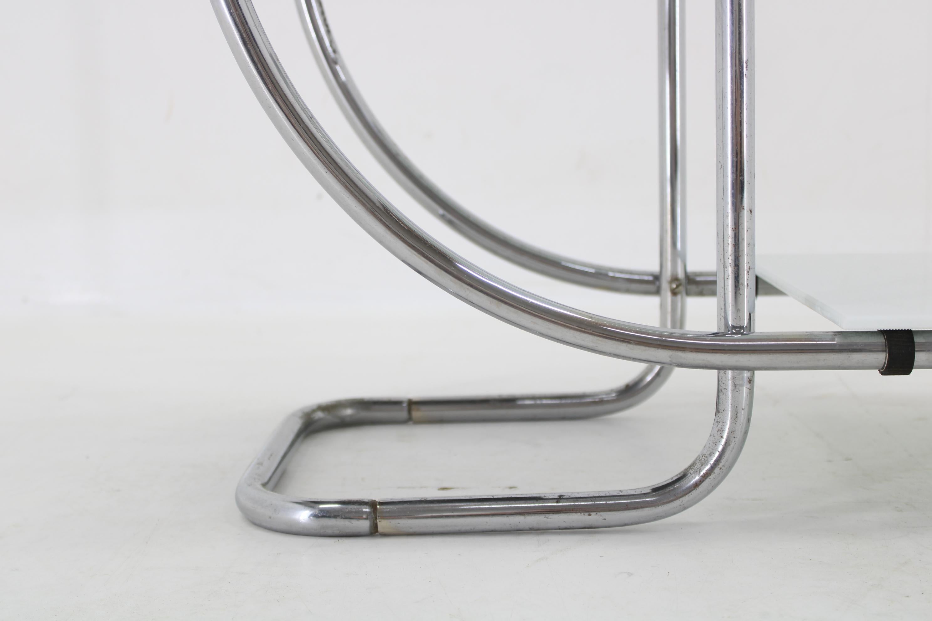 1930s Bauhaus Flower Stand with Glass, Czechoslovakia For Sale 9