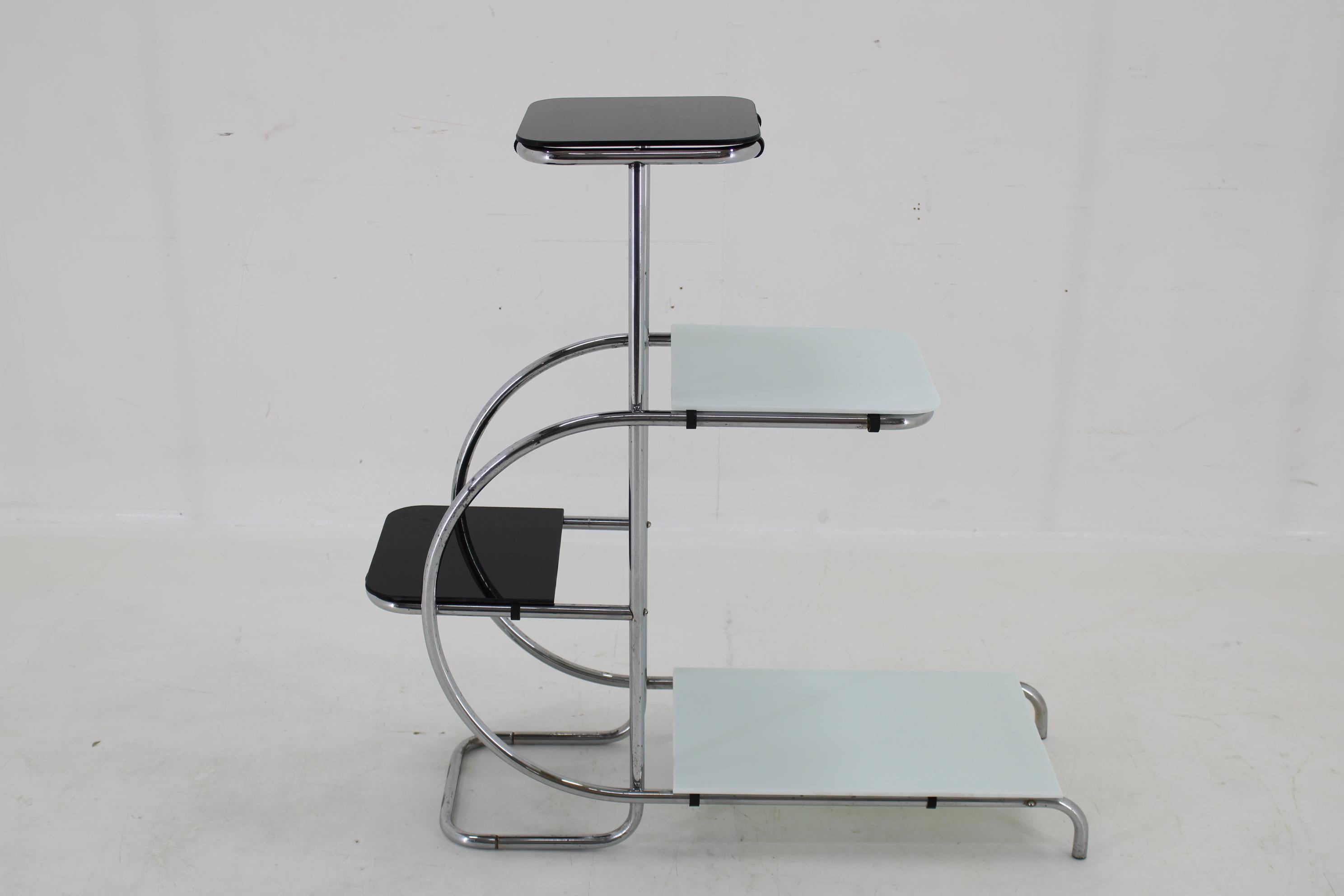 - Good original condition with minor signs of use
