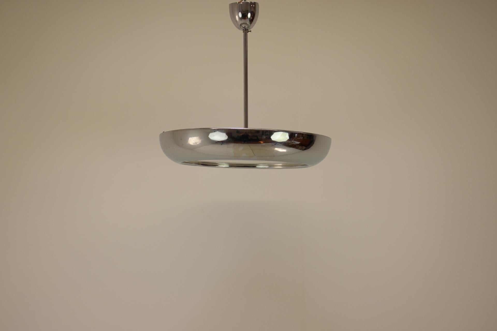 European 1930s Bauhaus / Functionalist Chrome UFO Chandelier by Napako For Sale
