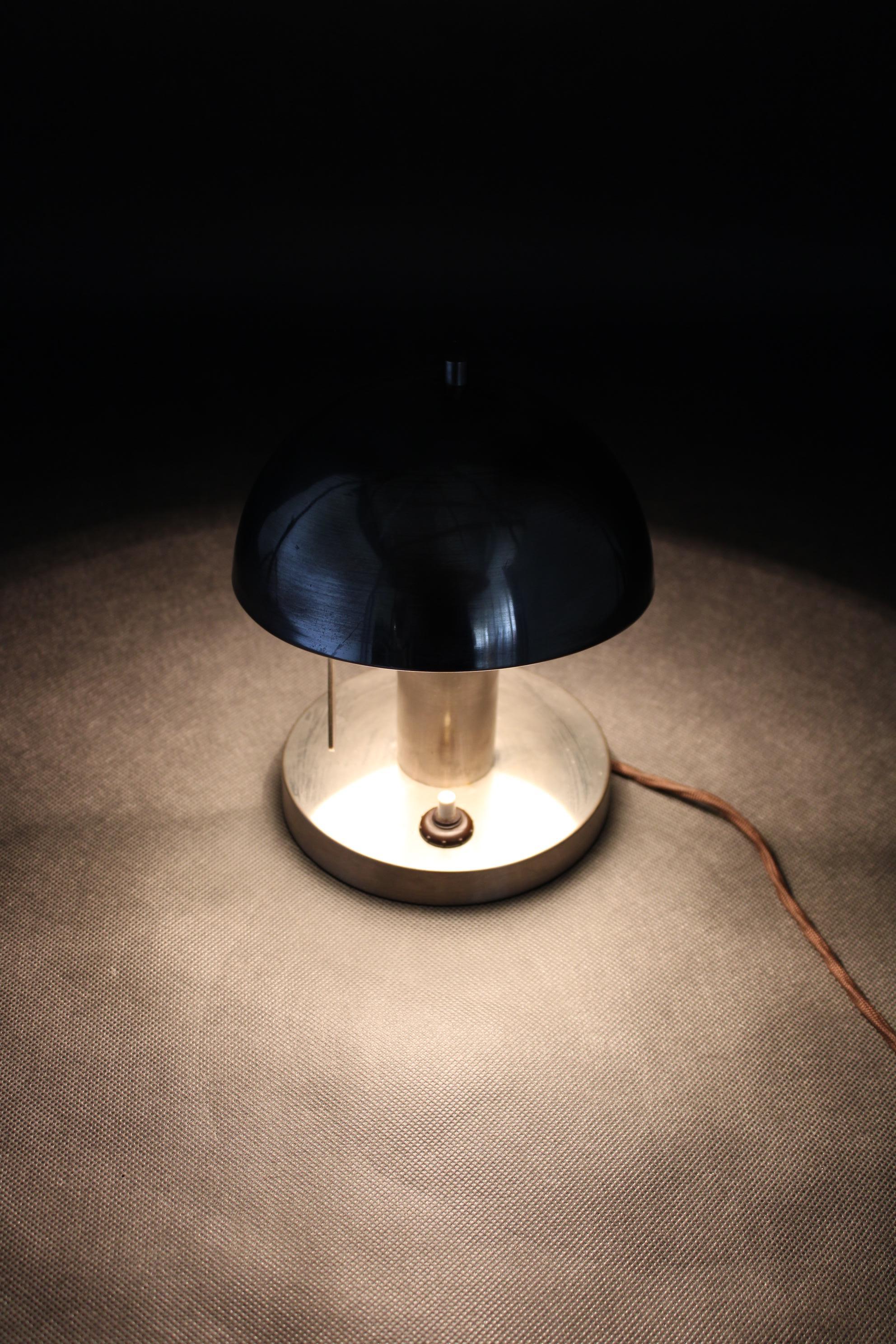 1930s Bauhaus Mushroom Table Lamp, Czechoslovakia 6