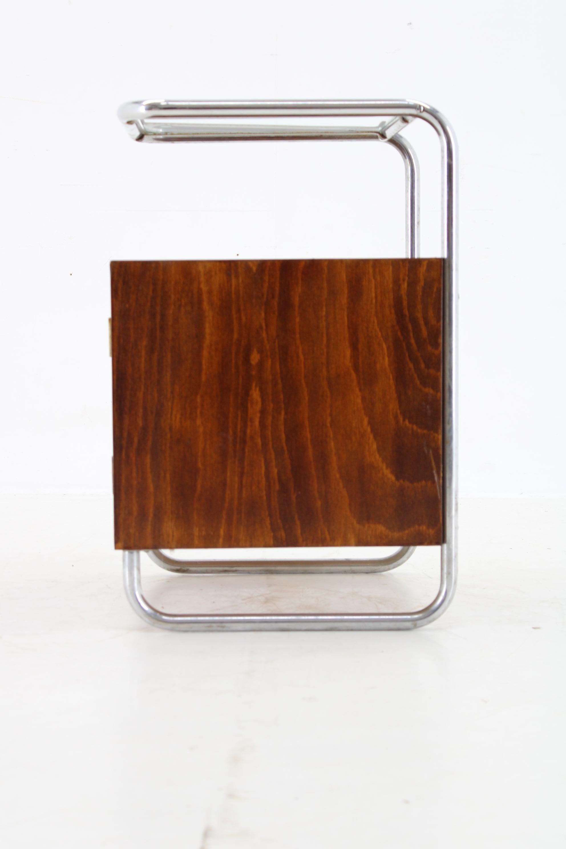 1930s Bauhaus Nightstand by Vichr a Spol., Czechoslovakia In Good Condition In Praha, CZ