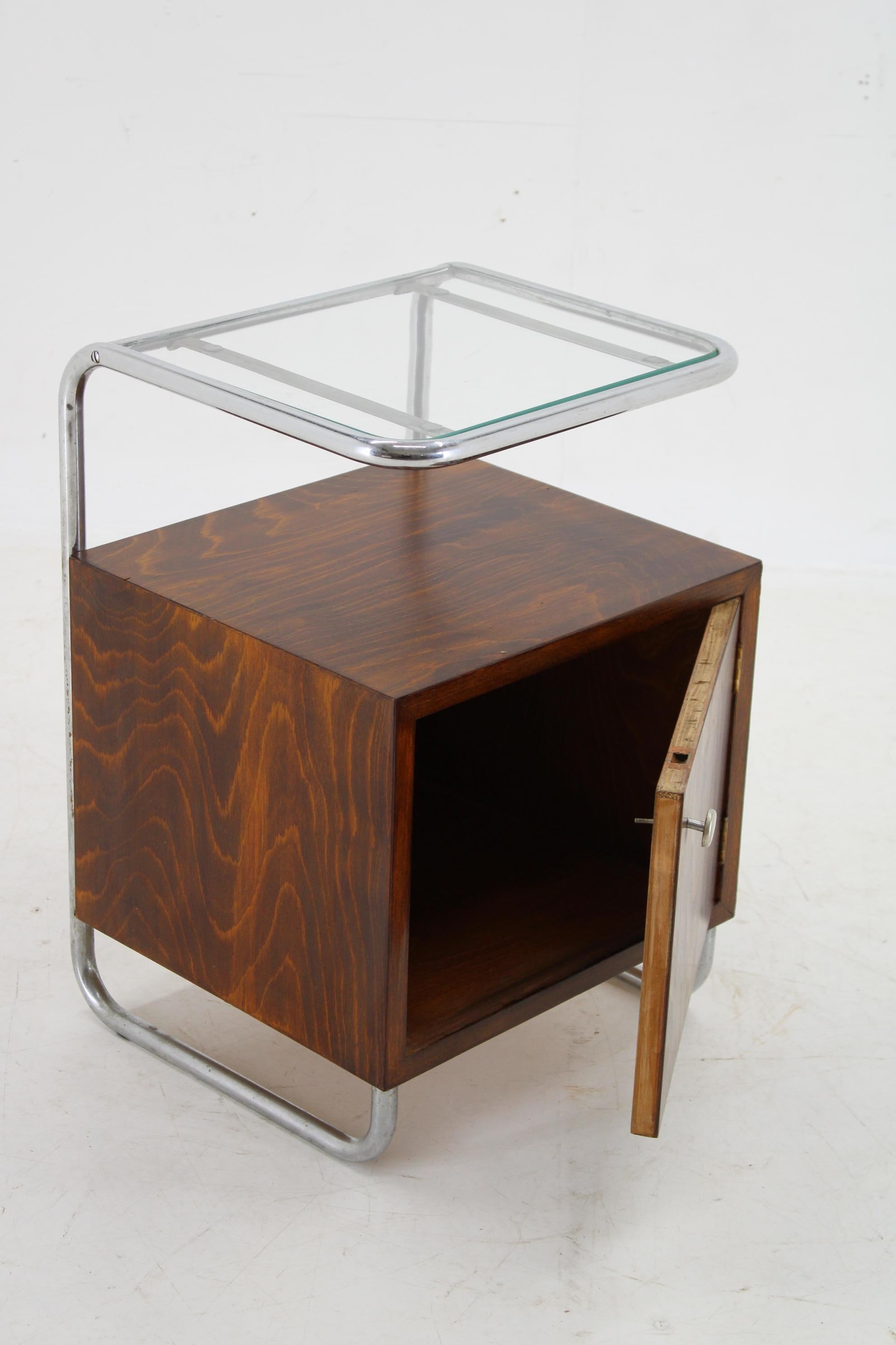 1930s Bauhaus Nightstand by Vichr a Spol., Czechoslovakia 3