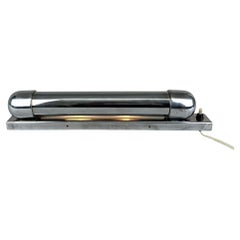 1930's Bauhaus or Functionalist Chrome Wall Lamp with Adjustable Shade