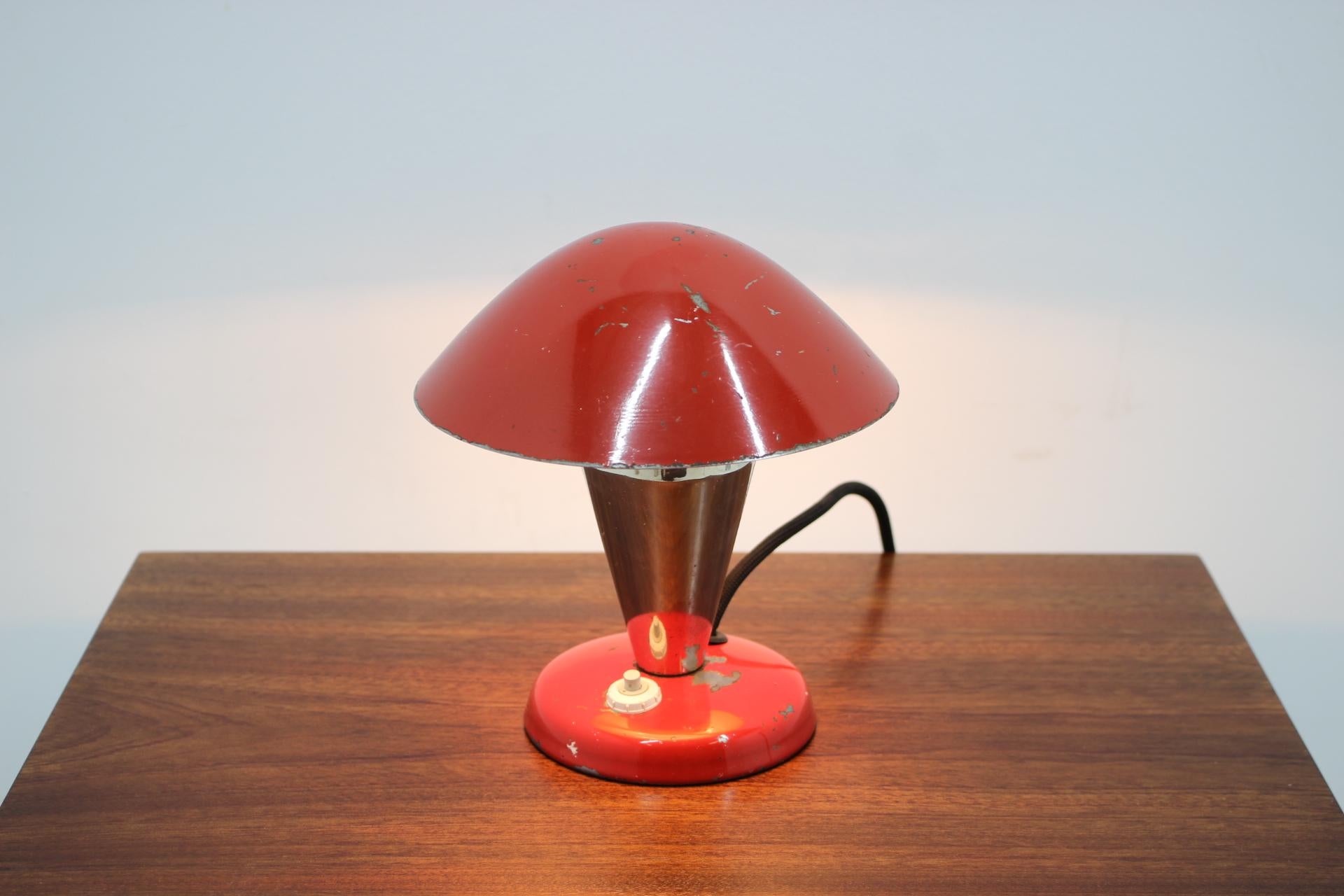 1930s Bauhaus Red Small Table Lamp, Czechoslovakia For Sale 6