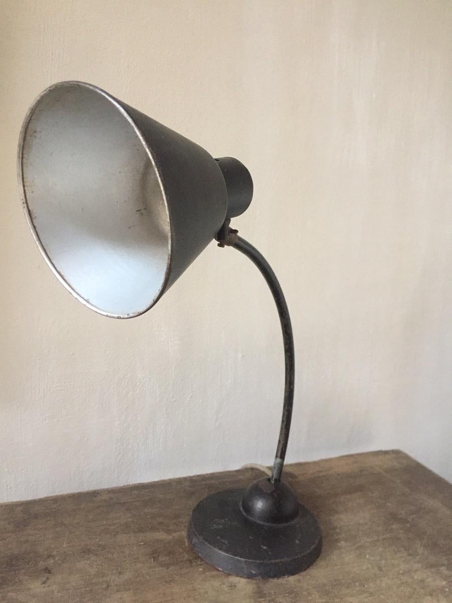 1930s Bauhaus style Industrial Tablelamp 1