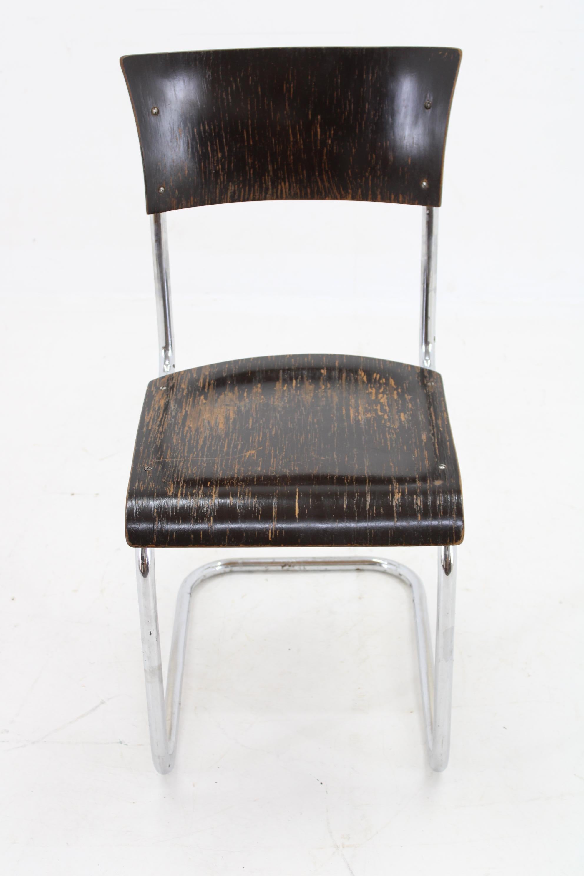 20th Century 1930s Bauhaus Tubular Chair by Robert Slezak , Czechoslovakia For Sale
