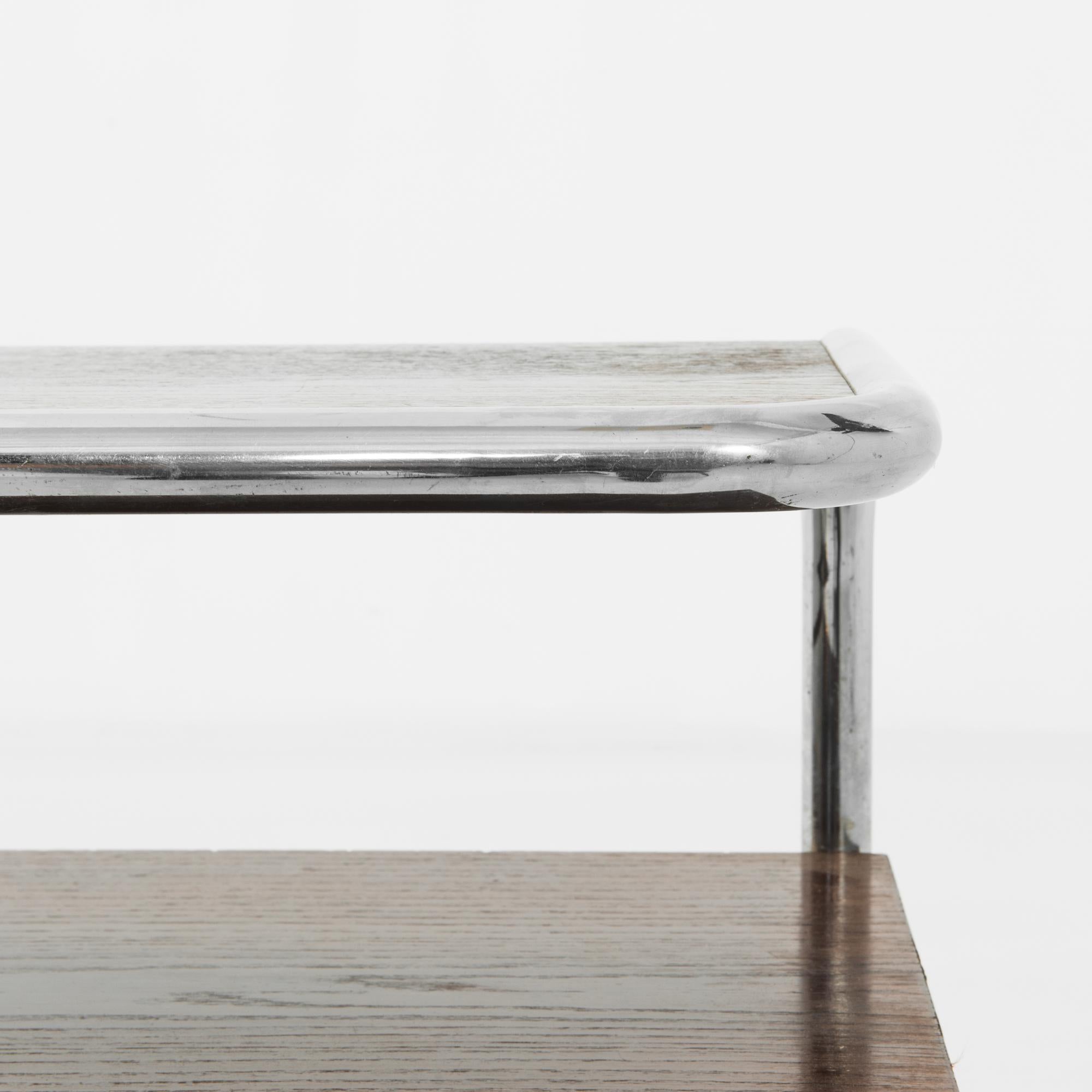1930s Bauhaus Tubular Steel Nightstands, a Pair In Good Condition In High Point, NC
