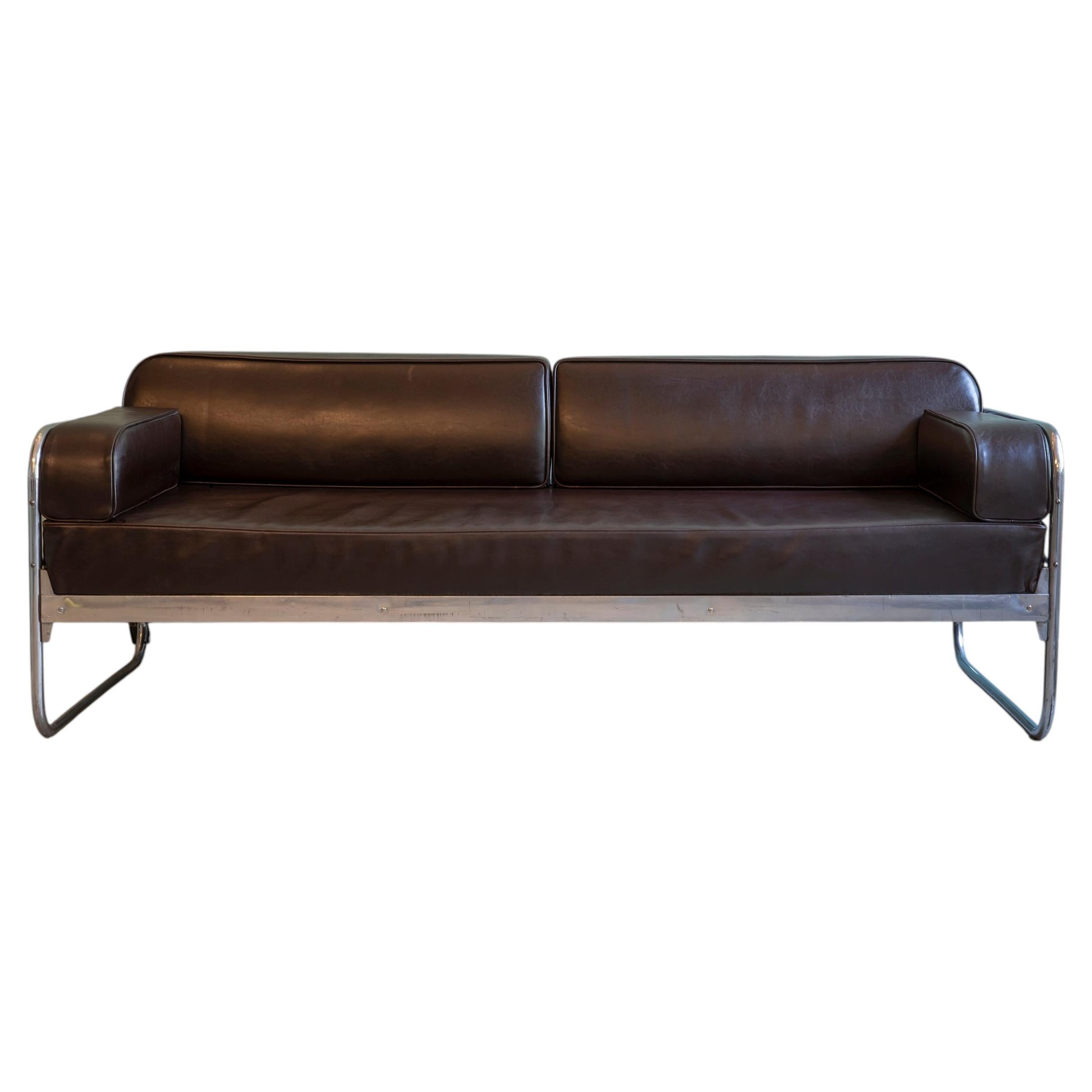 Bauhaus-Stahlrohrsofa aus den 1930er Jahren mit kastanienbraunem Leder