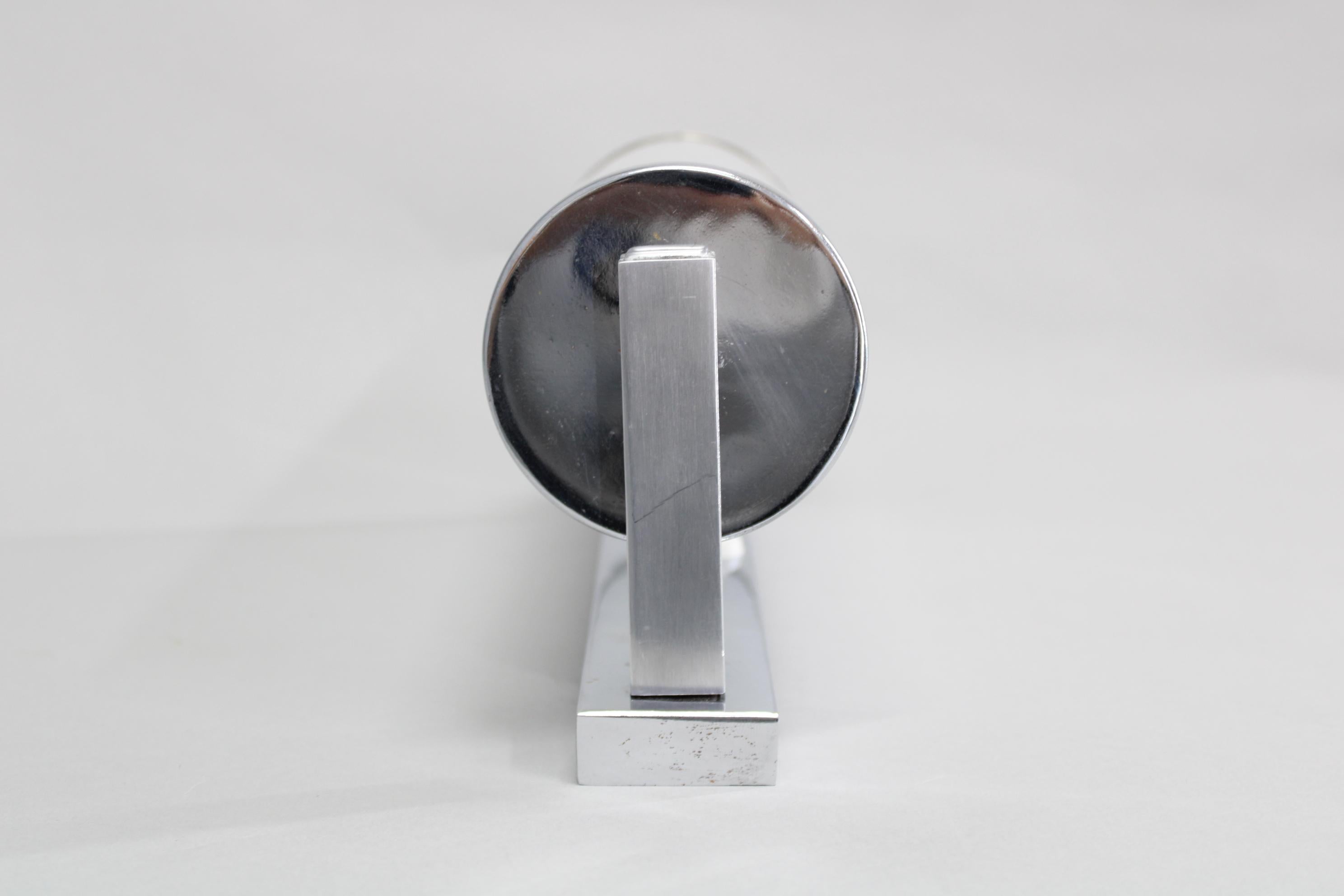 Aplique Tubular Bauhaus de 1930, Cromo y Cristal, Checoslovaquia Pulido en venta
