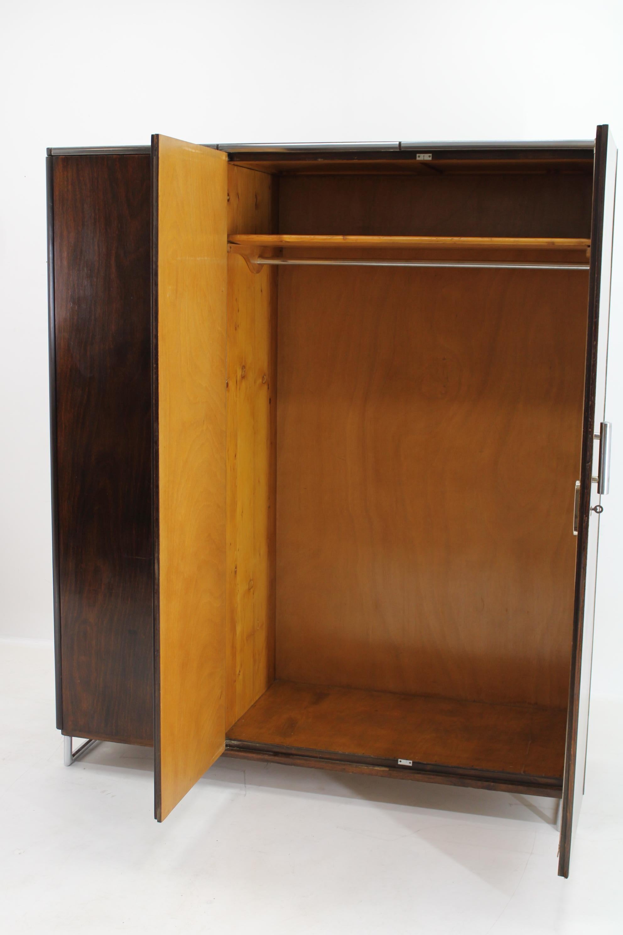 Bauhaus-Kleiderschrank von Vichr & Spol, Tschechoslowakei, 1930er Jahre 3