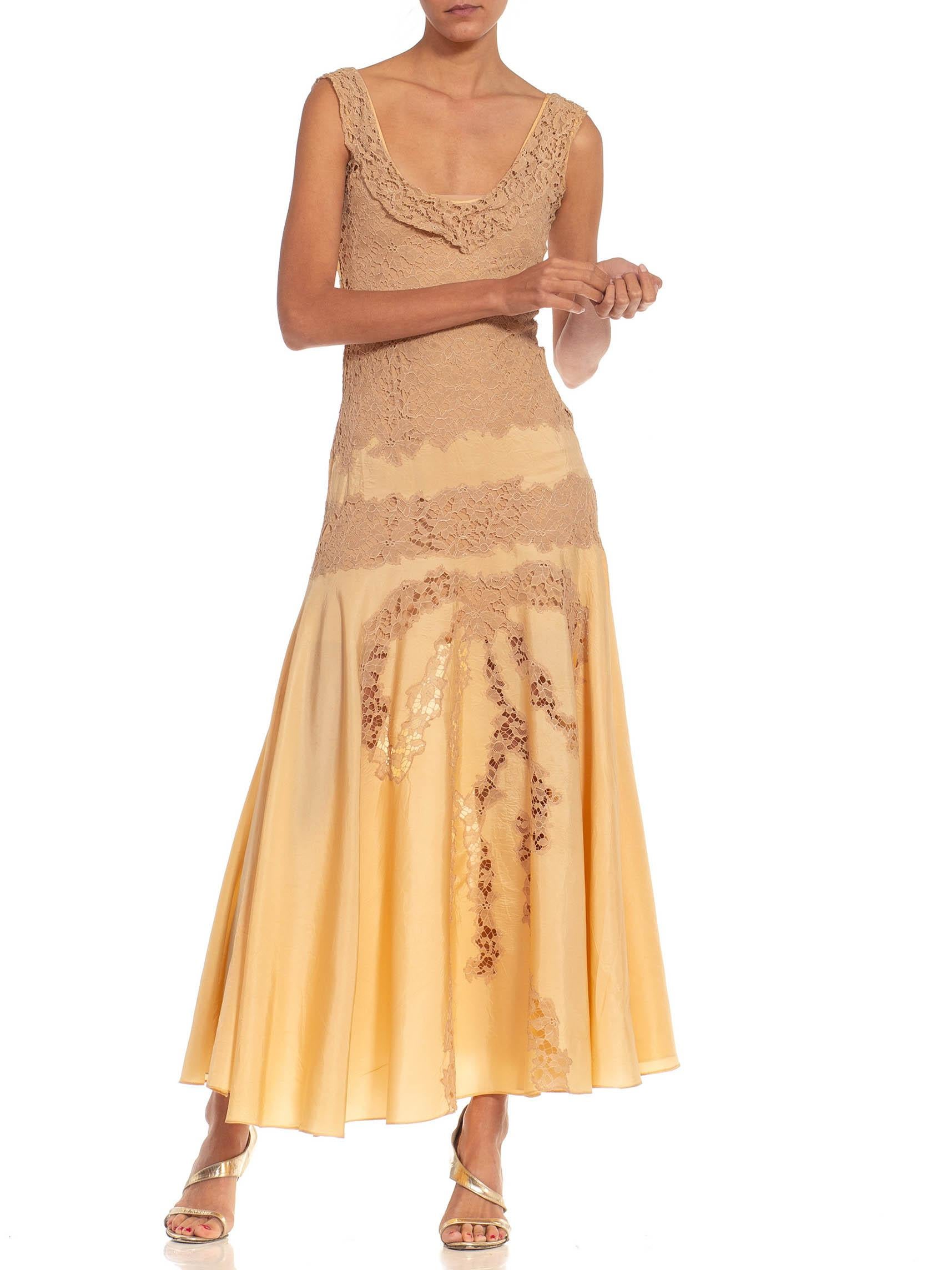 1930S Beige & Yellow Gold Chiffon Lace Slip Dress For Sale 3