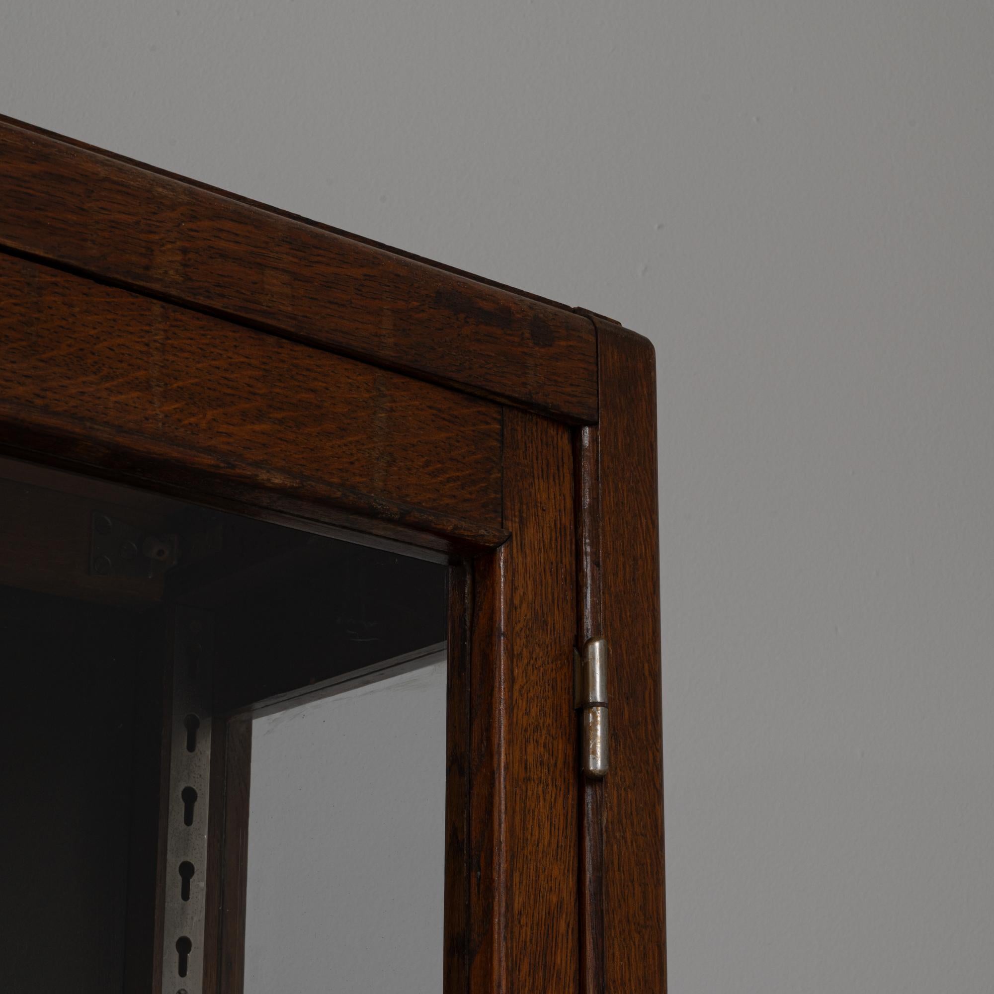 1930s Belgian Wooden Eight-Door Library Display Case For Sale 9