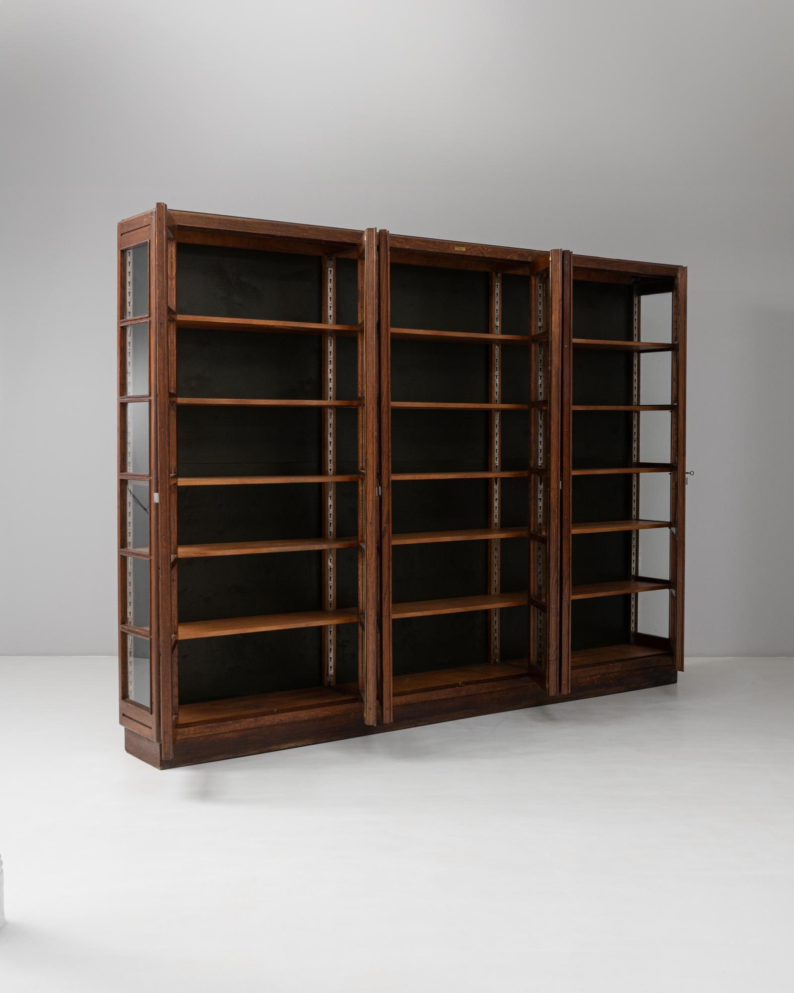 1930s Belgian Wooden Eight-Door Library Display Case For Sale 2