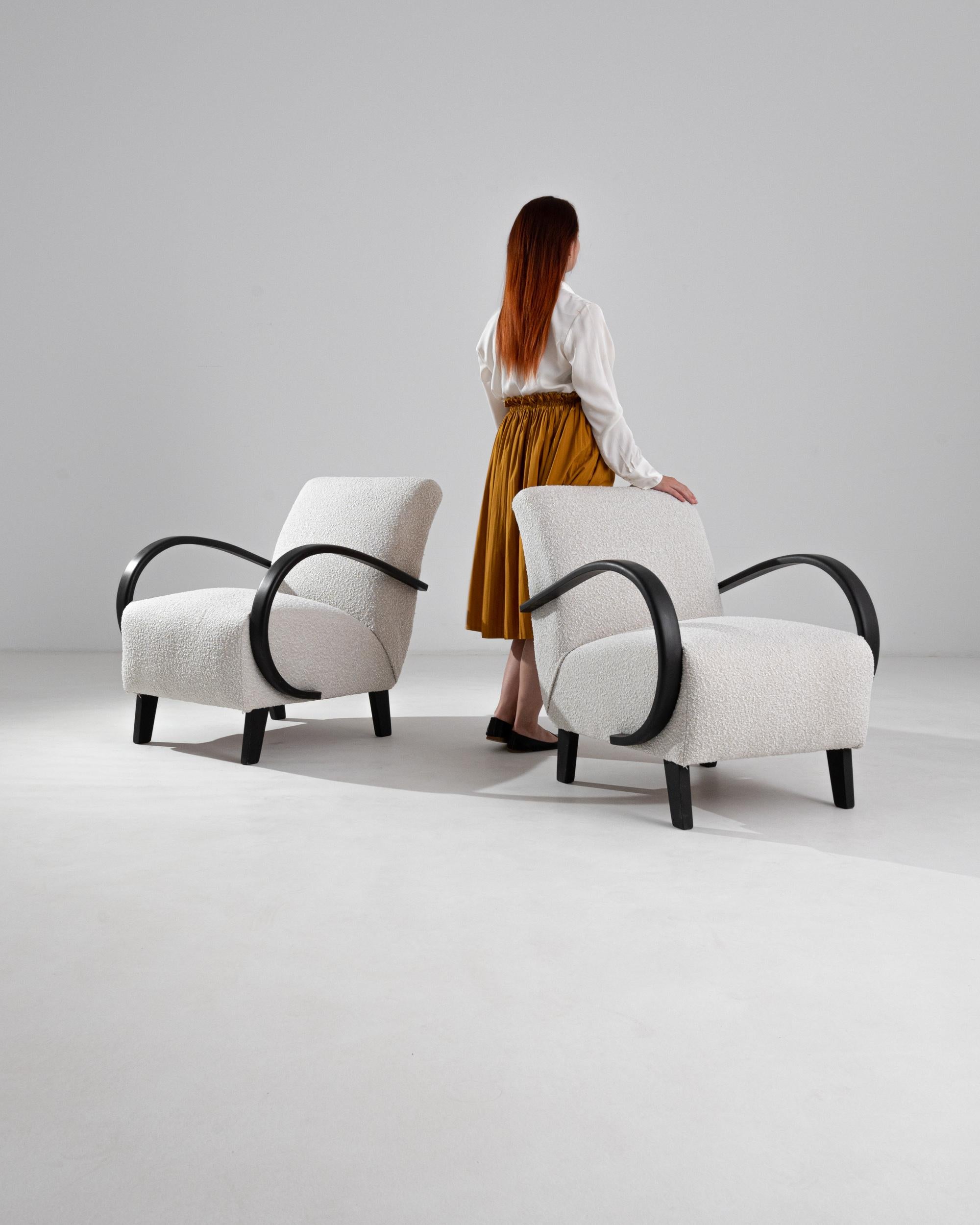 Czech 1930s Bentwood Armchair by Jindrich Halabala