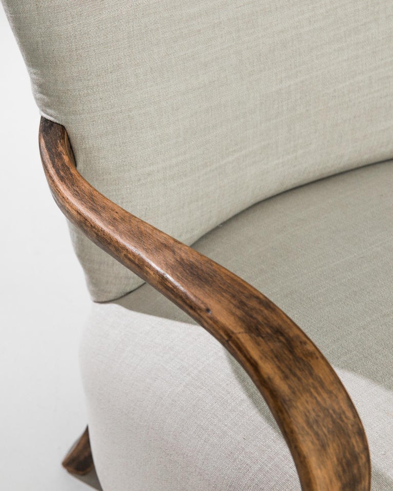 Mid-Century Masterpieces: The Enduring Appeal of 5 Iconic Armchairs