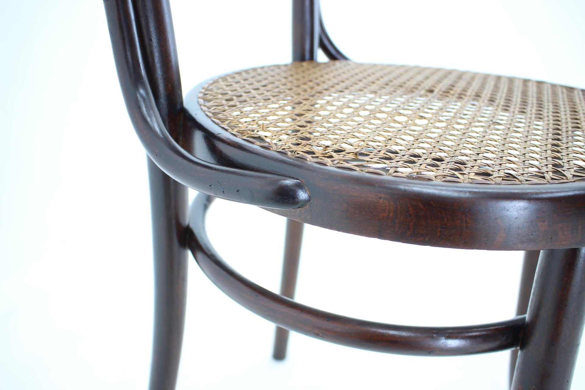 1930s Bentwood beech Chair with Pedig Seat, Austria For Sale 6