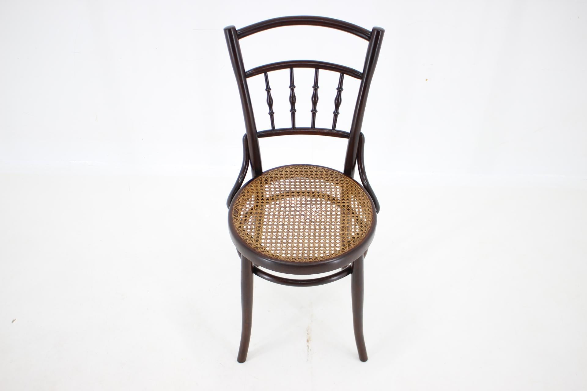 1930s Bentwood beech Chair with Pedig Seat, Austria For Sale 3