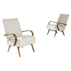 1930s Bentwood Lounge Chairs by Jindrich Halabala, a Pair
