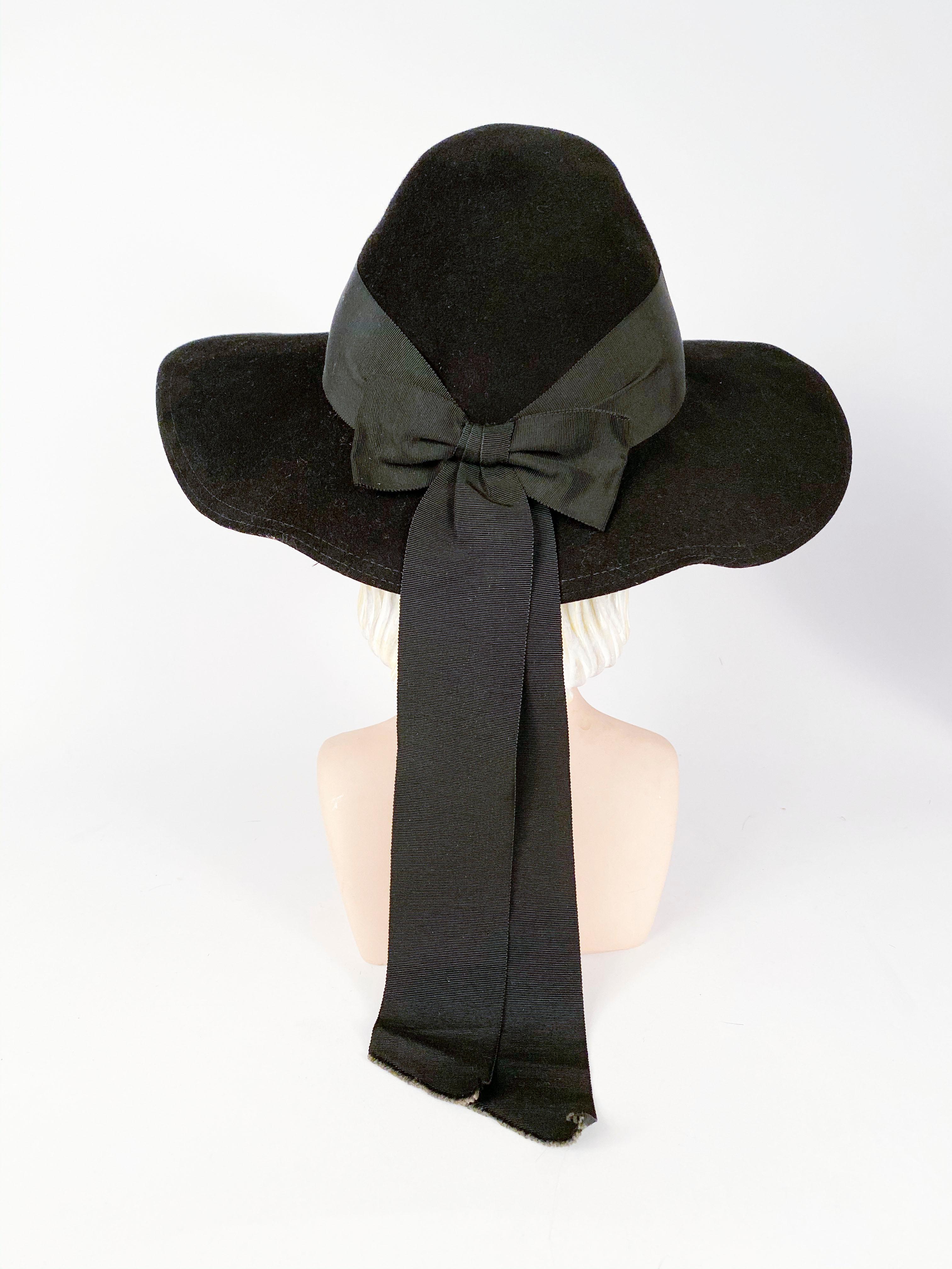 Women's or Men's 1930s Black Fur Felt Day Hat with Bow Accents