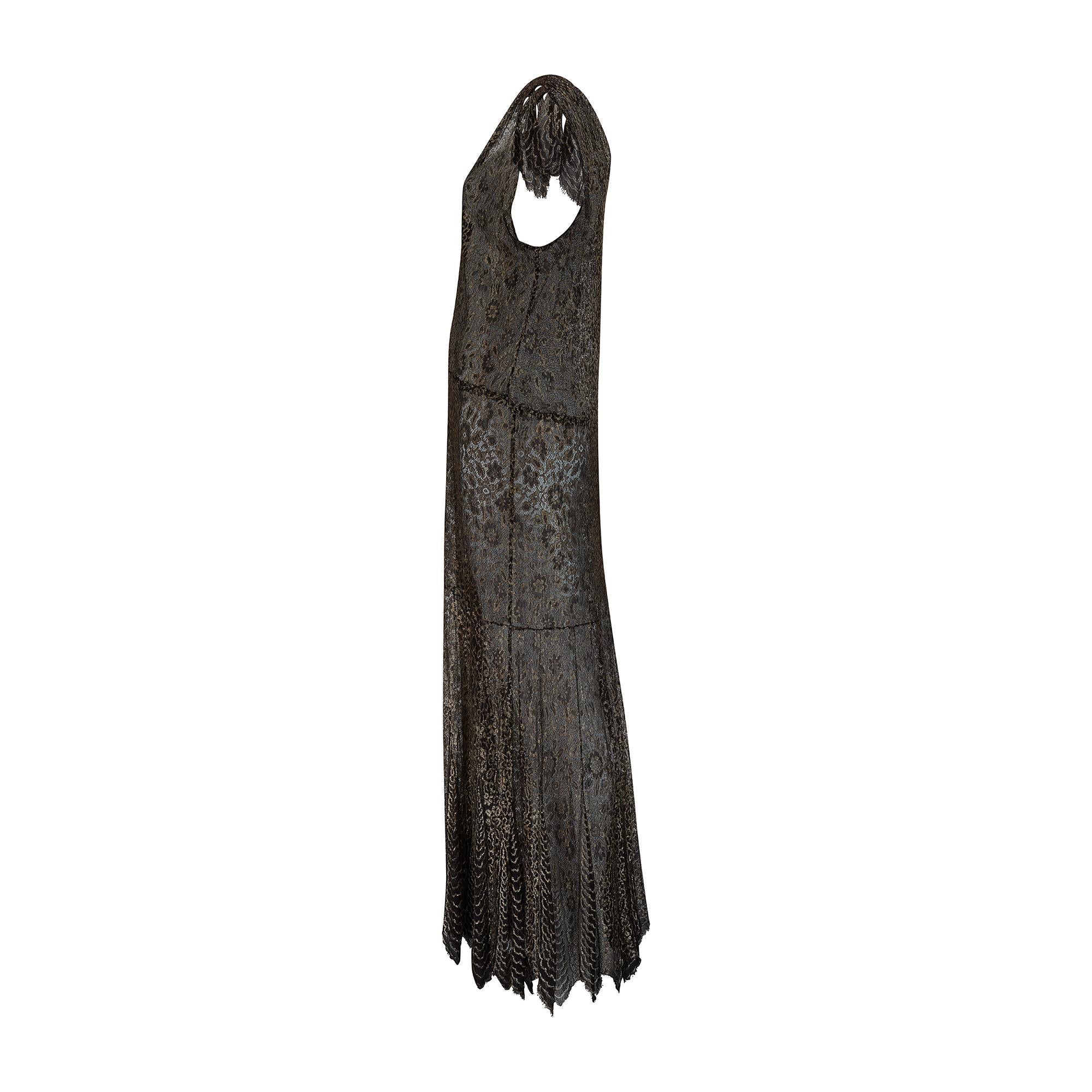 Vestido francés de encaje floral negro y dorado de los años 30 en venta 2
