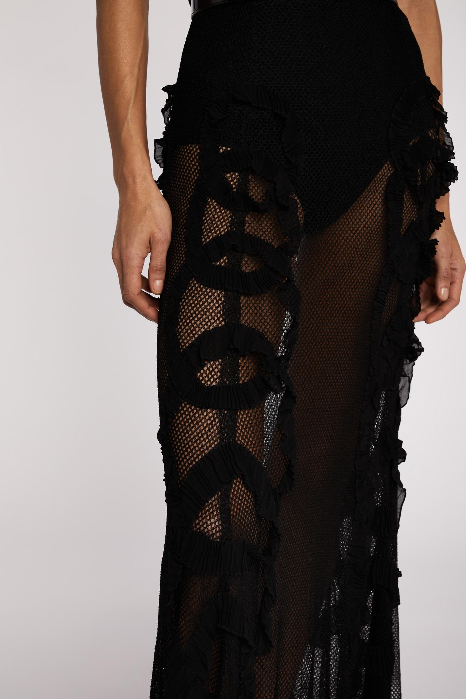 1930s Black Net Dress With Appliqué In Excellent Condition For Sale In London, GB