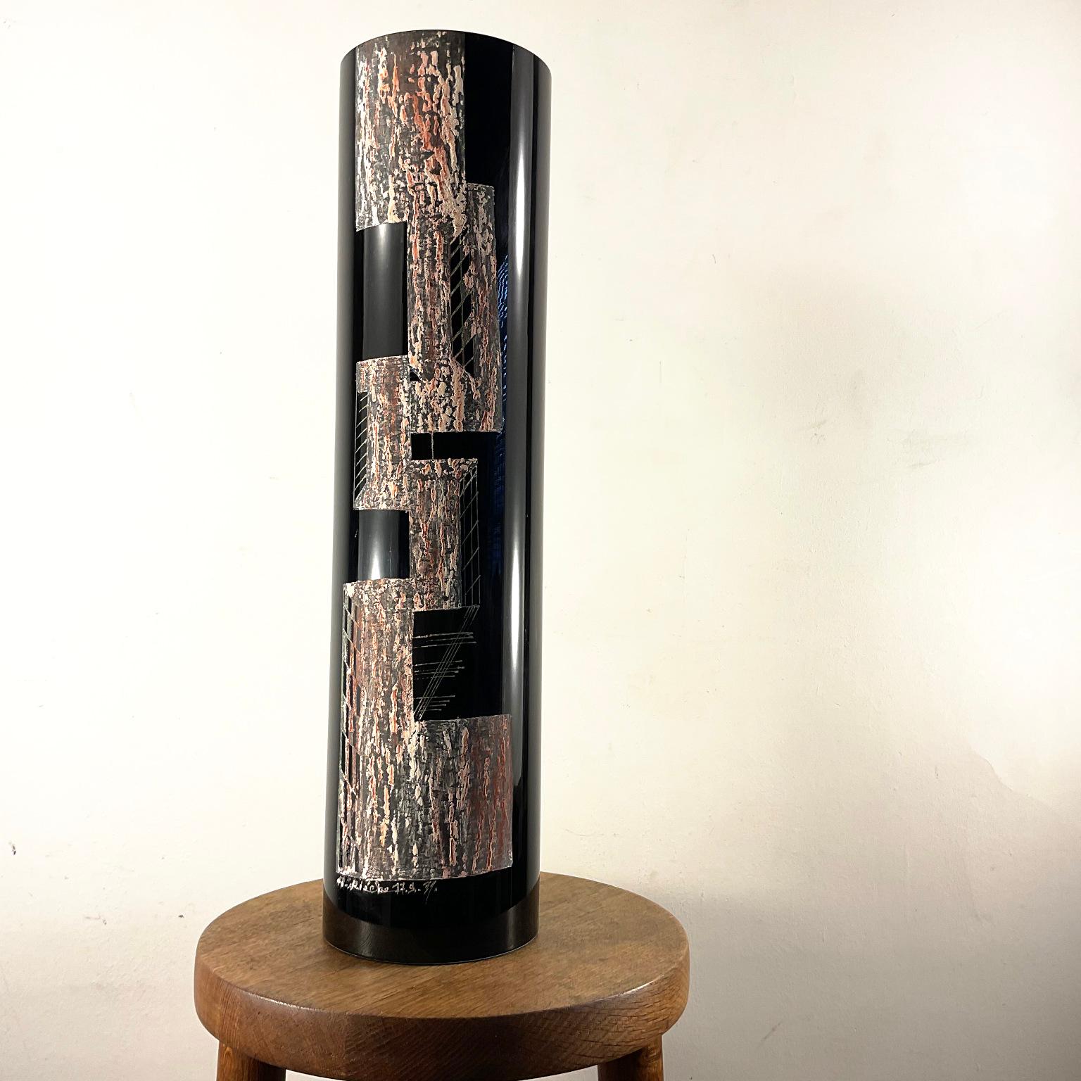 1930s Vase Engraved by Anatole Riecke with Cubist Designed For Sale 4