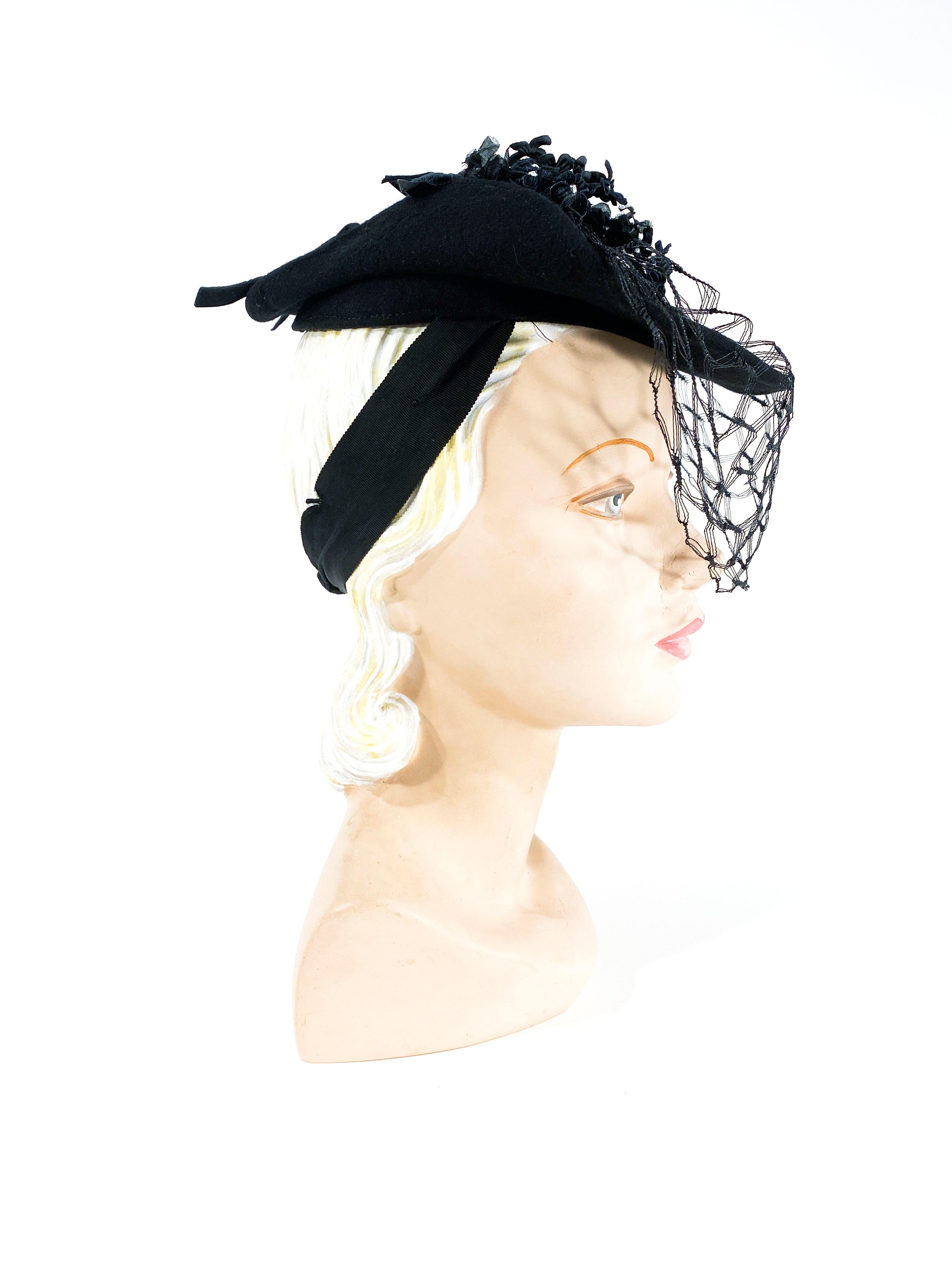 1930s Black Perch Hat with Velvet Flowers and Veil In Good Condition In San Francisco, CA