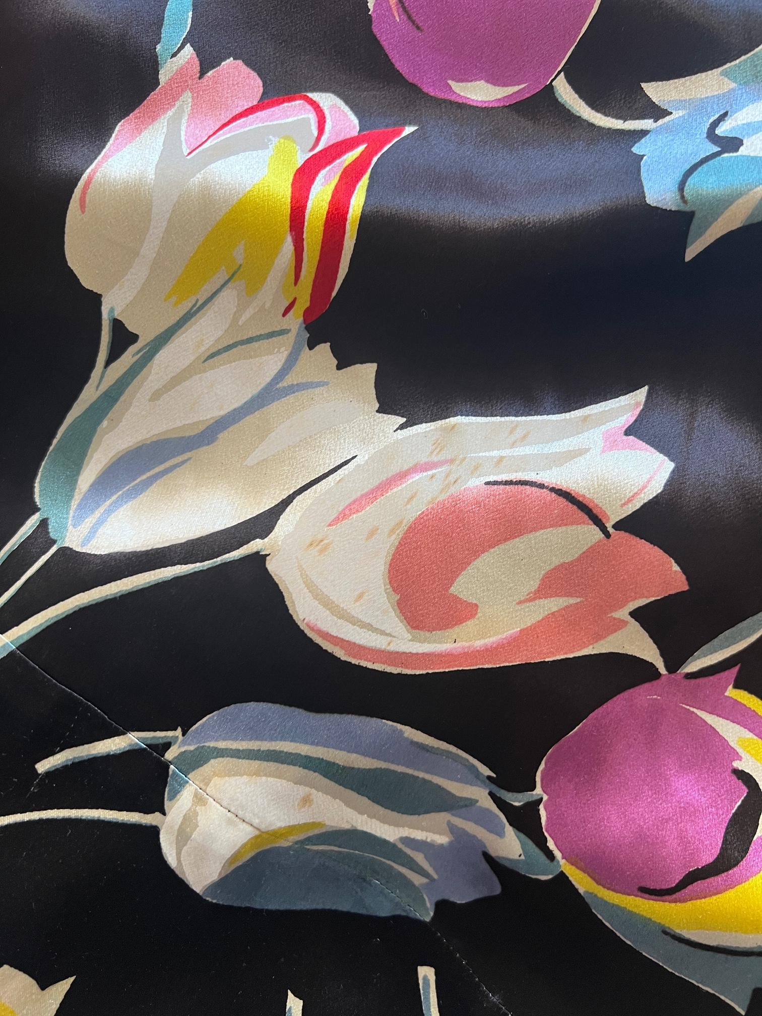 1930s Black Satin Tulip Print Dress For Sale 1