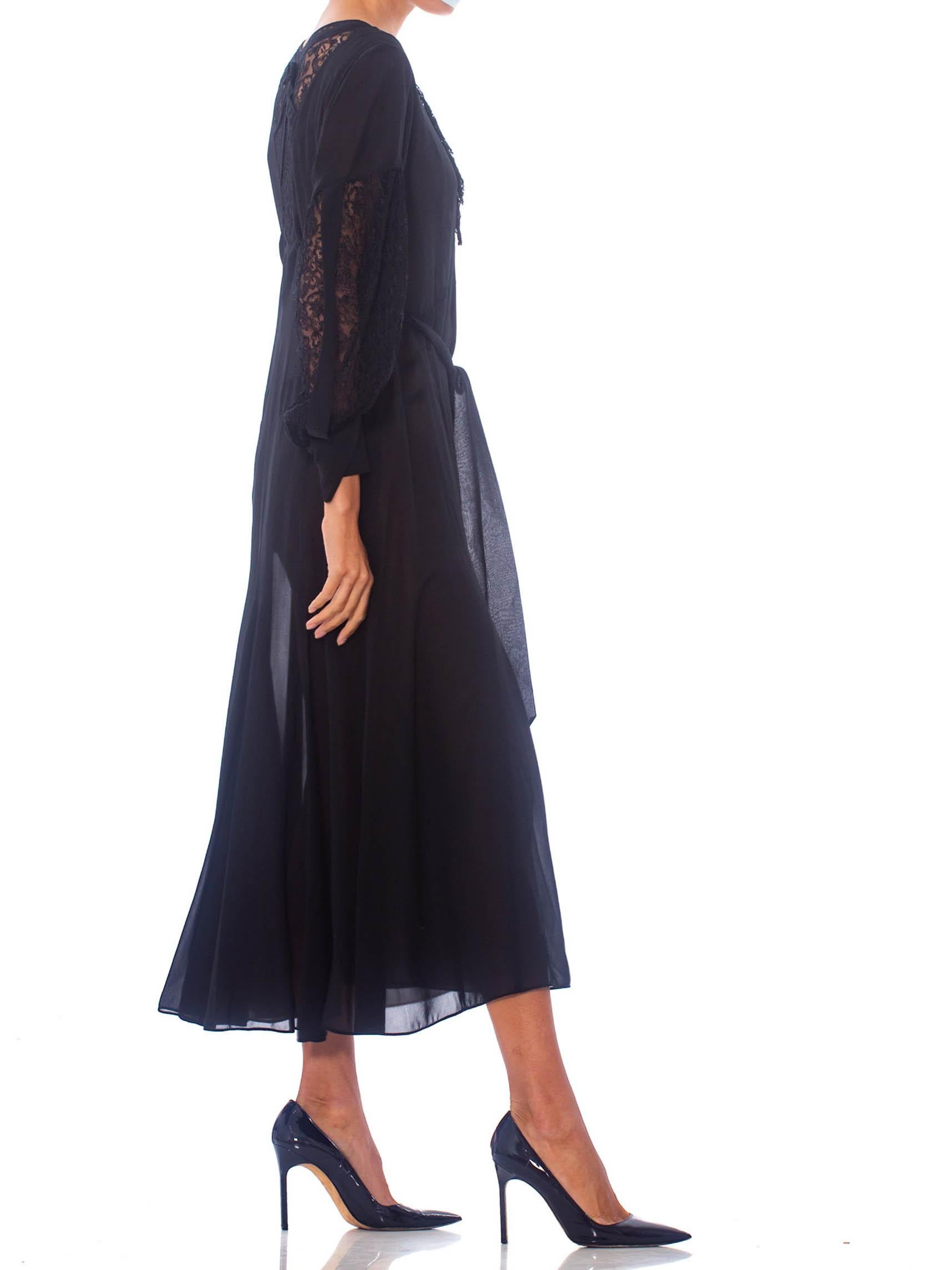 1930S Black Silk Chiffon Tie Waist Dress With Lace Inset Sleeves For Sale 1