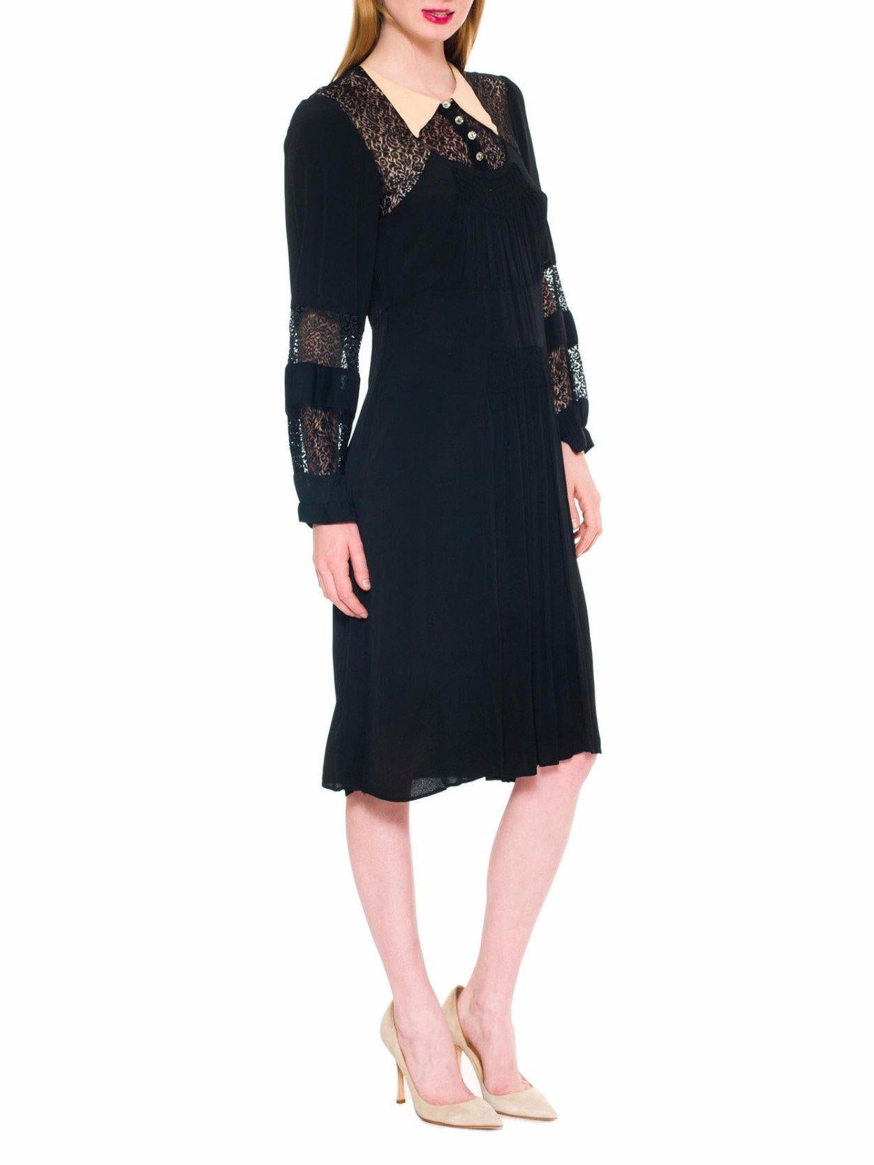 1930S Black Silk Faille & Lace Collared Dress With Sleeves Deco Glass Buttons In Excellent Condition For Sale In New York, NY