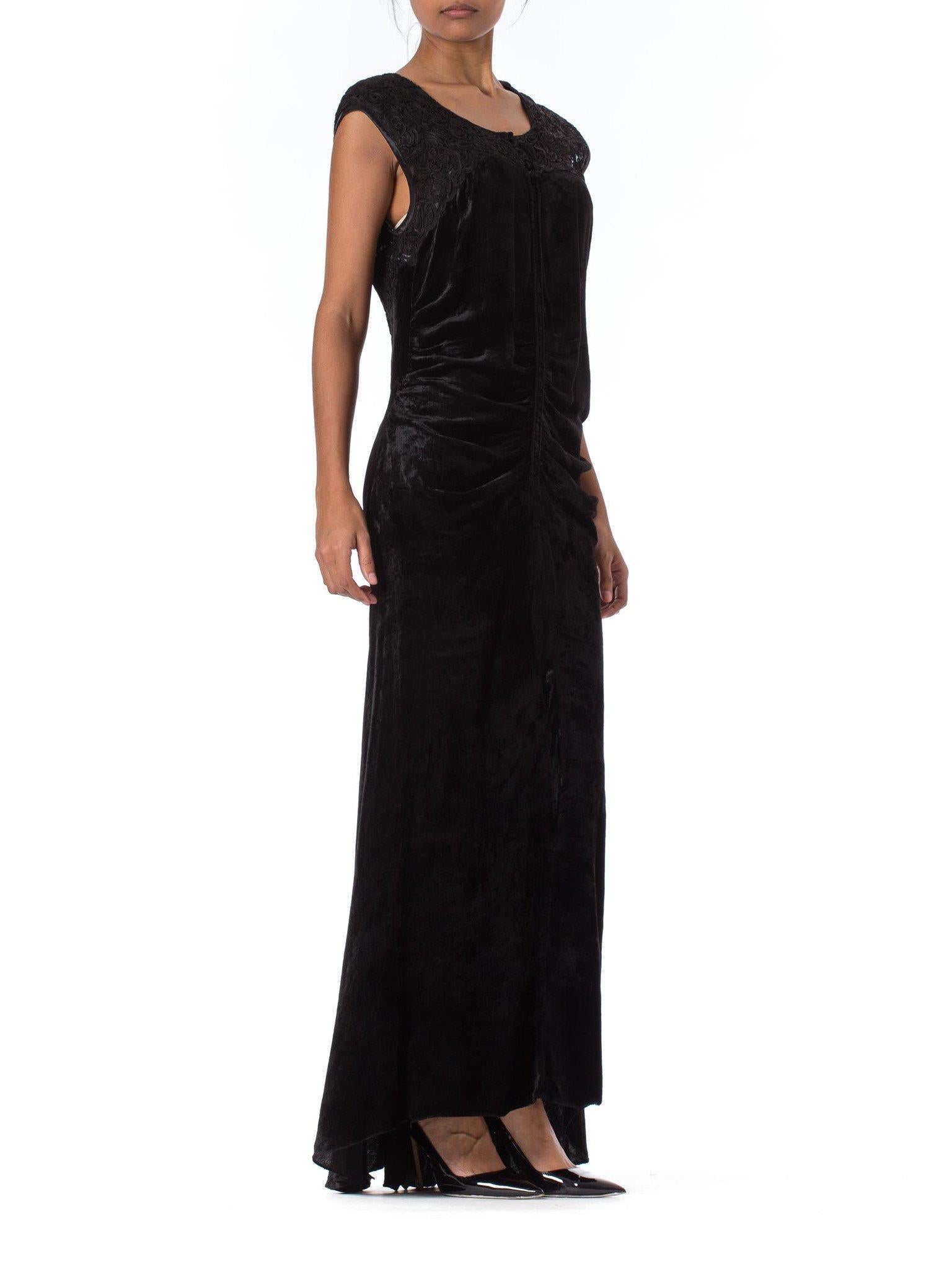 1930S Black Silk Velvet Bias-Cut Gown With Slight Train & Embroidered Lace Bodice
