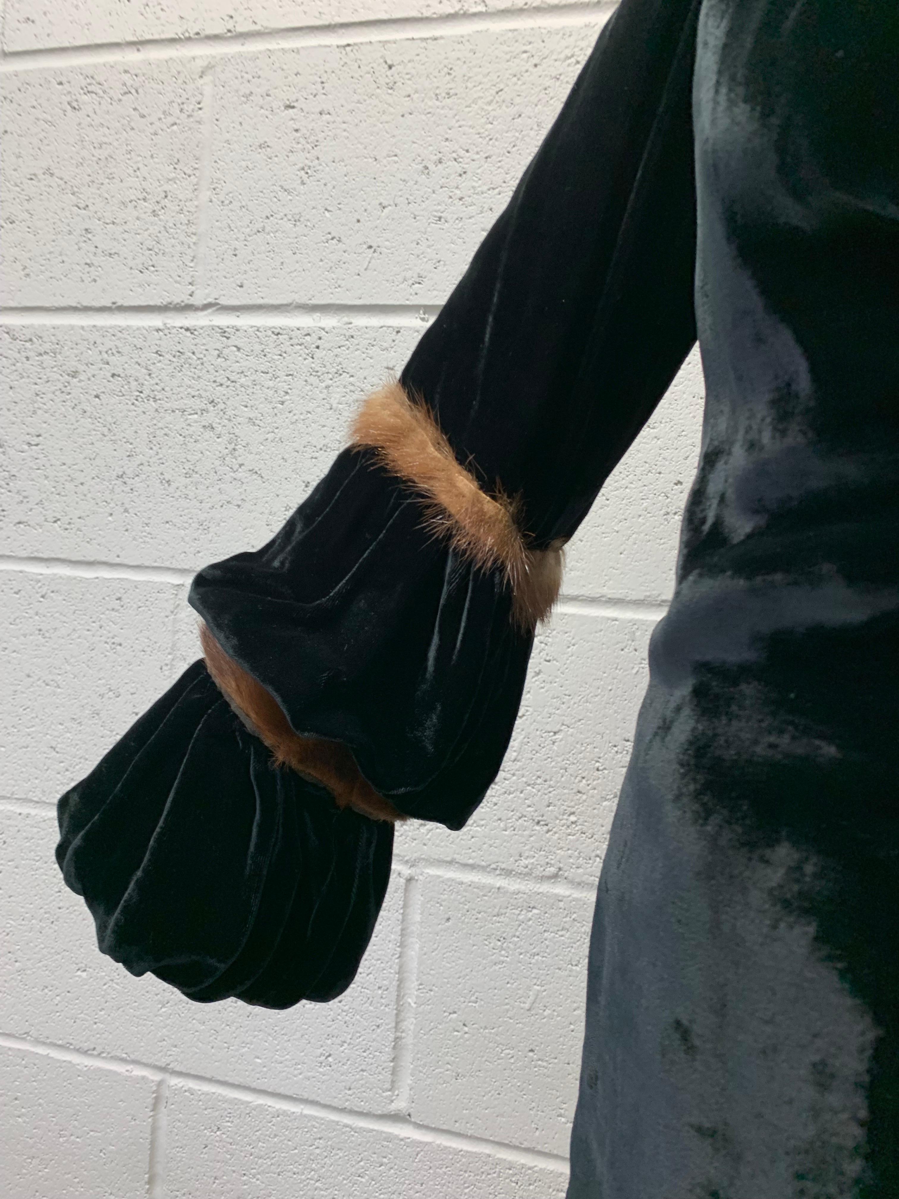 1930s Black Silk Velvet Wrap Jacket w Lantern Sleeves Trimmed in Mink w Brooch  For Sale 4