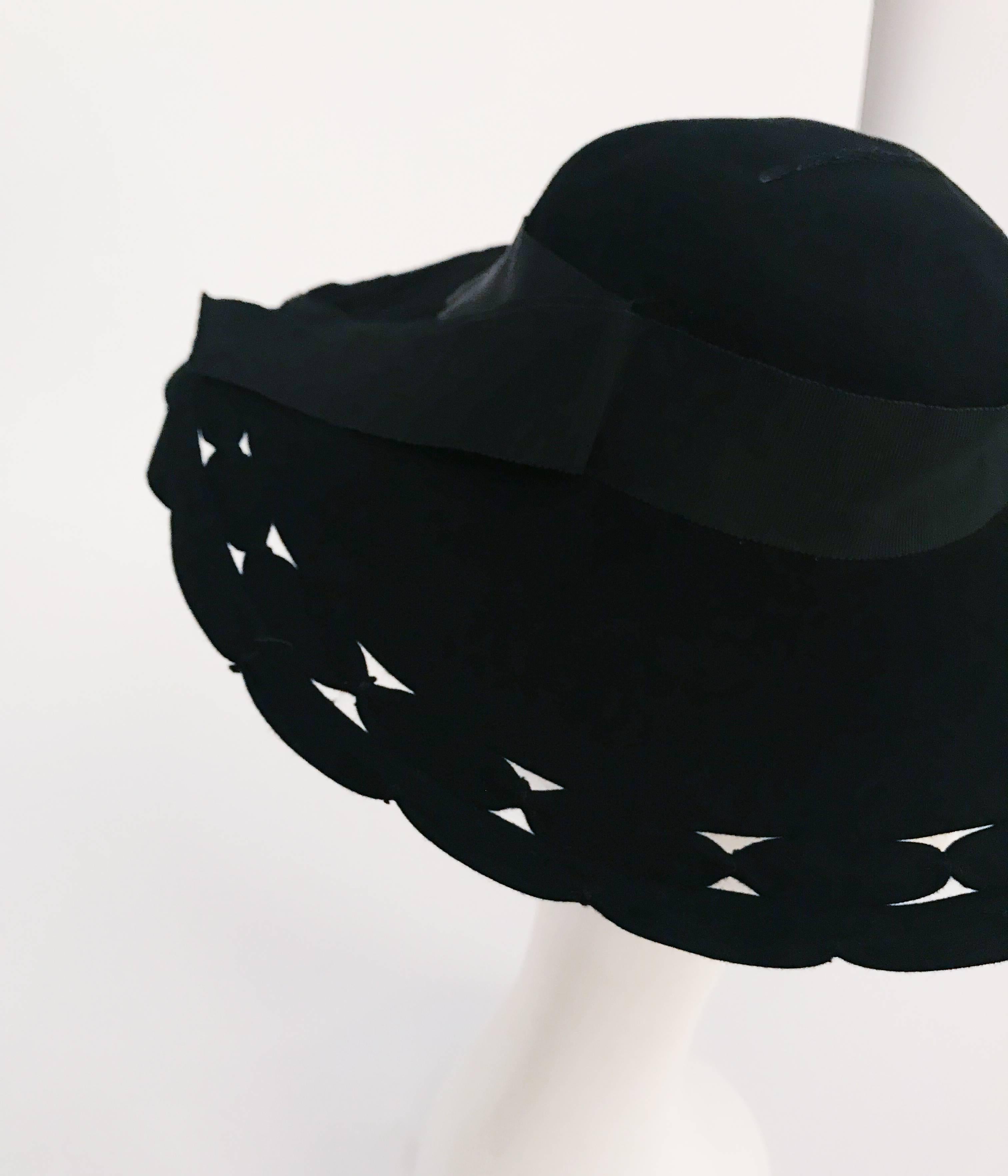 Women's Black Wide Brim Hat with Scalloped Brim and Cutouts, 1930s  For Sale