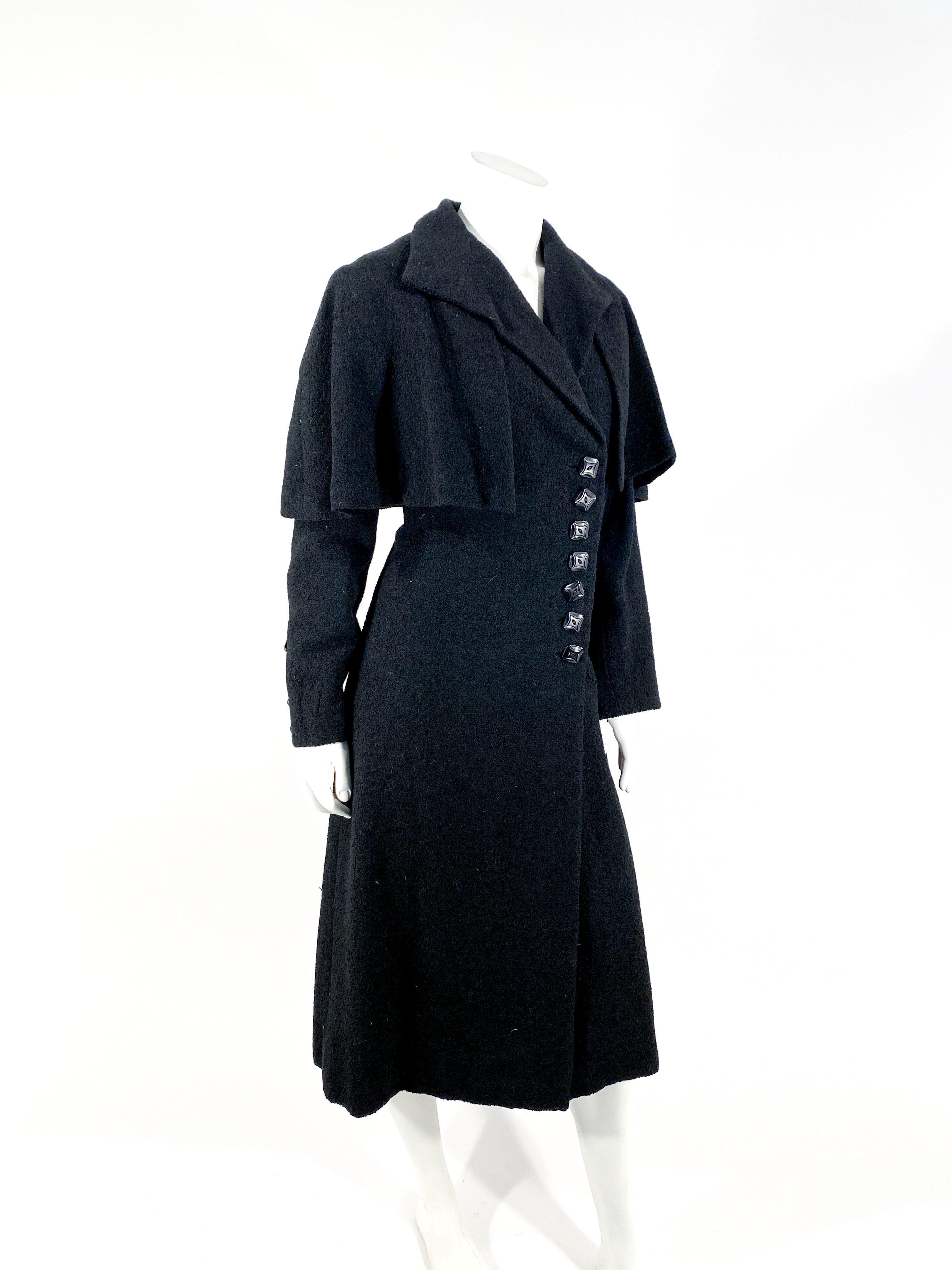 trench coat 1930s