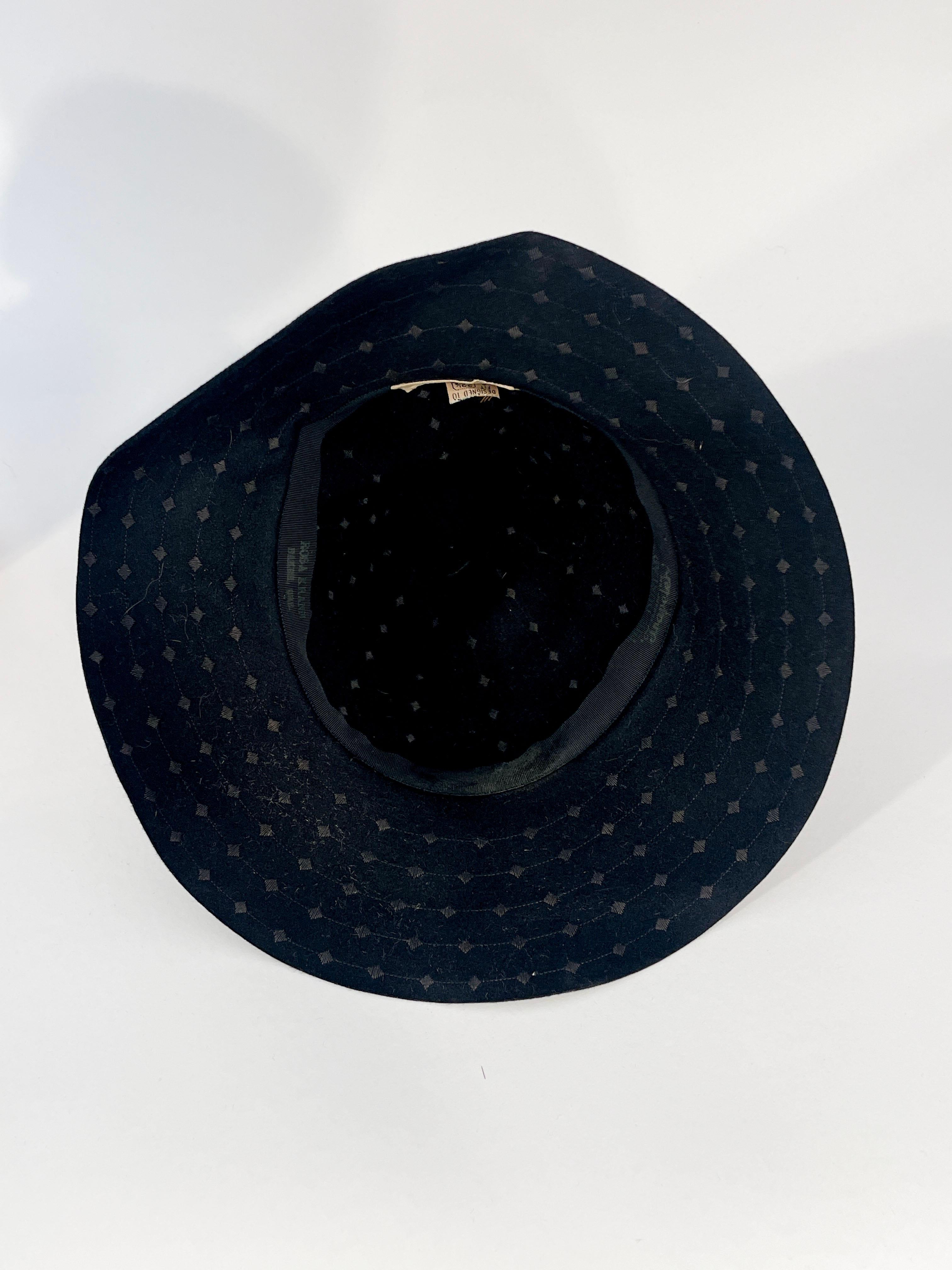 1930s Black Wool Felt High Fashion Hat For Sale 1
