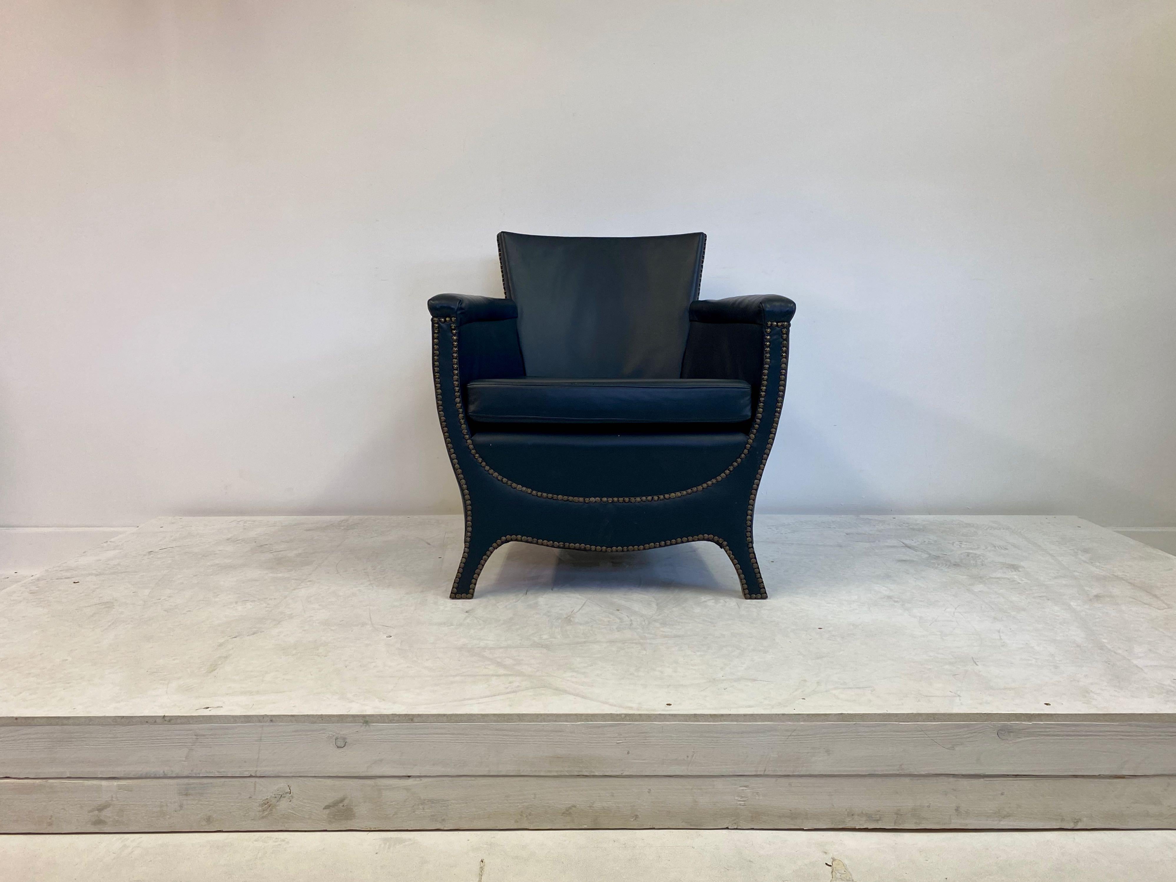 Blue leather armchair

By Otto Schulz

Made by Boet

Measure: Seat height 41cm

1930s, Sweden.