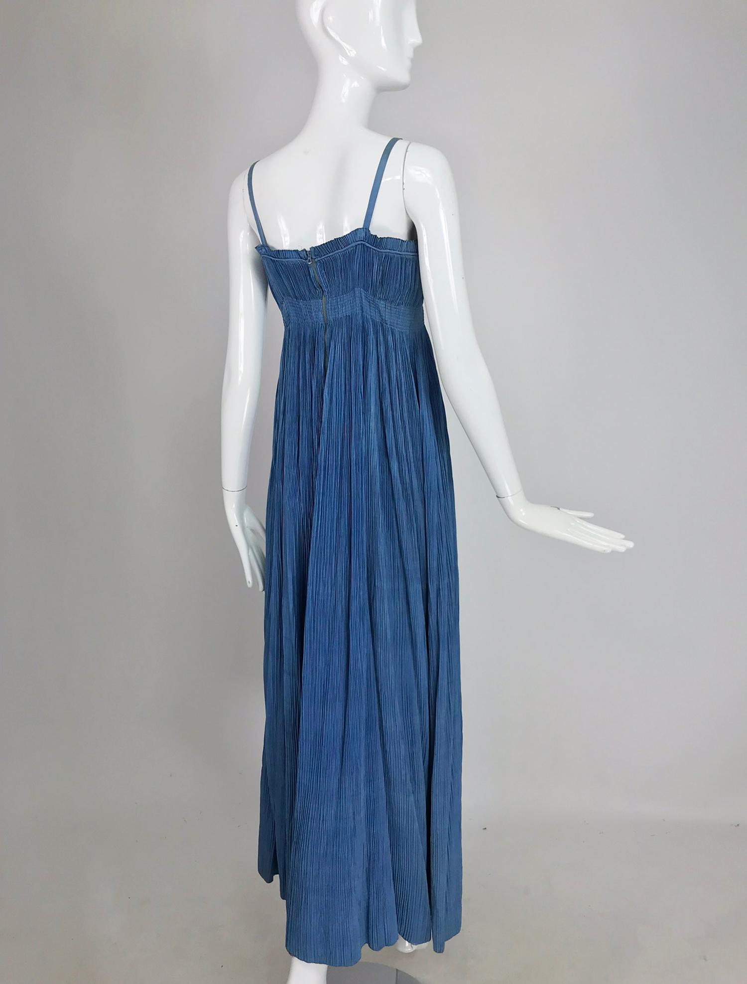 Women's 1930s Blue Pinch Pleated Raw Silk Couture Evening Gown Vintage
