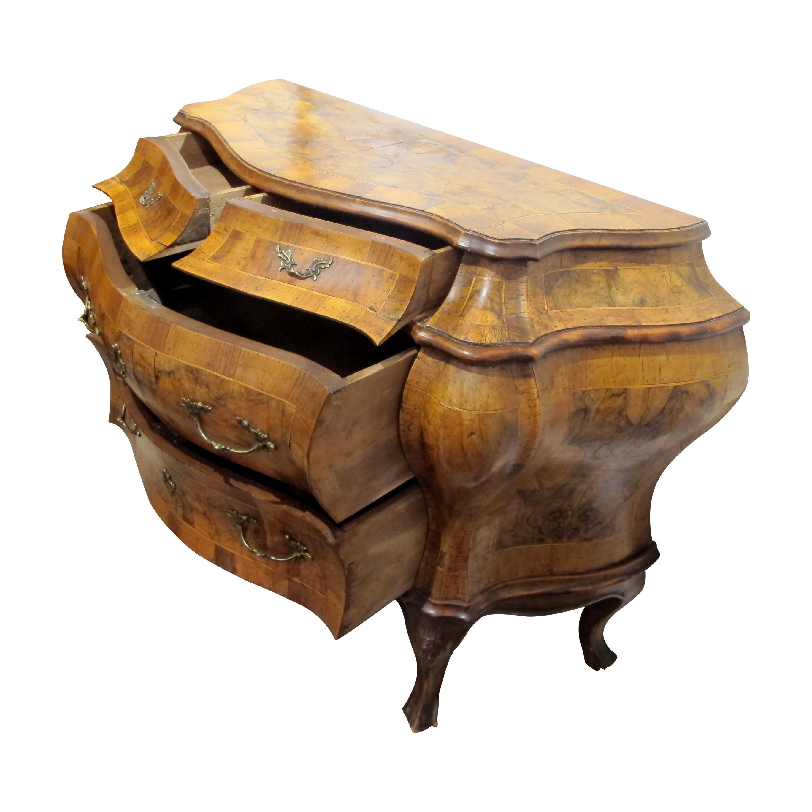 Other 1930s Bow Fronted Chest of Drawers, Rococo Style, Italian For Sale