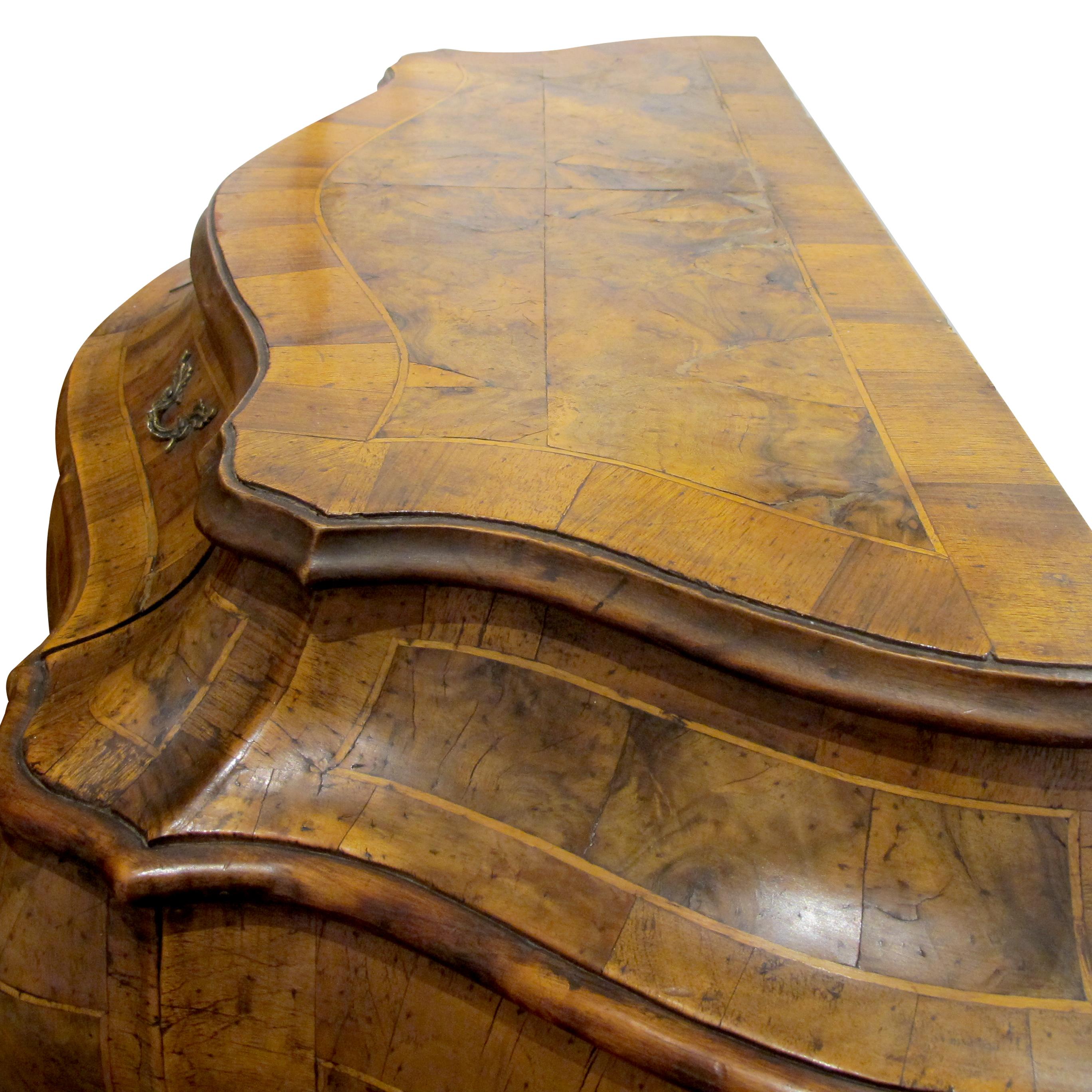 1930s Bow Fronted Chest of Drawers, Rococo Style, Italian In Good Condition For Sale In London, GB