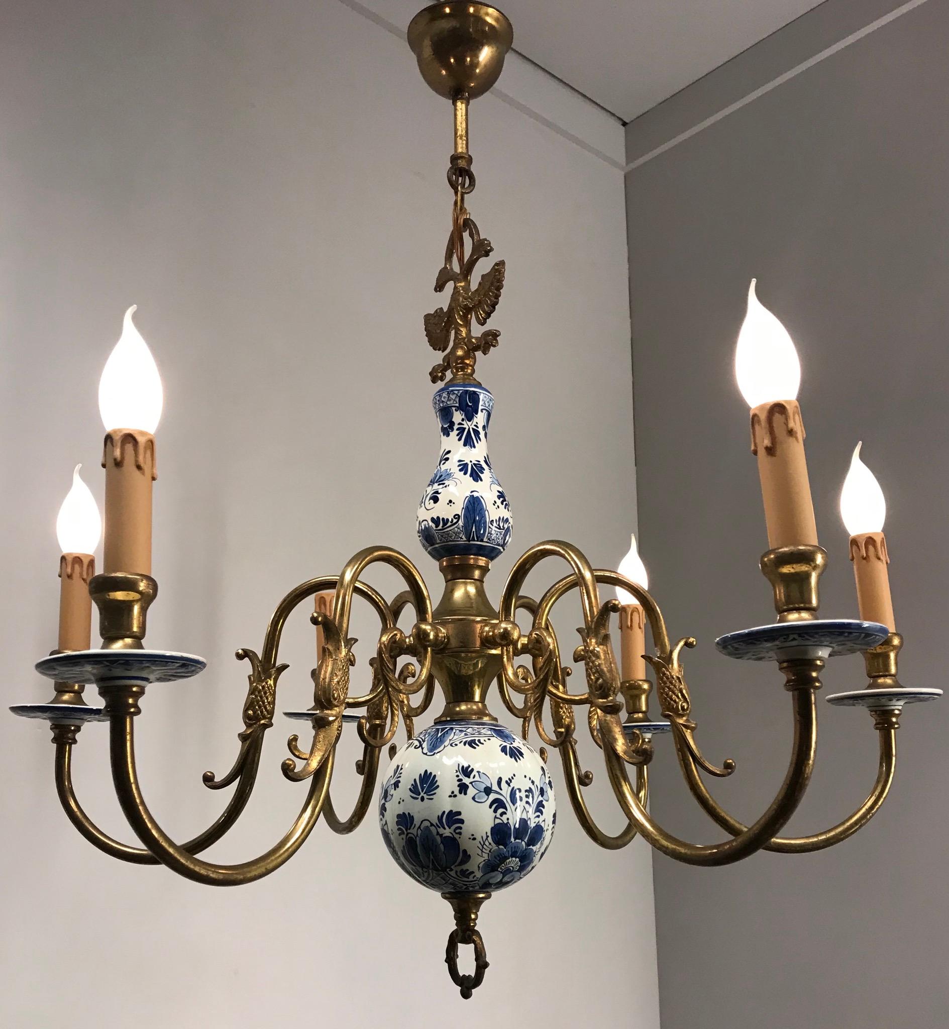 Stunning and good size, six light pendant.

This decorative and top quality made pendant could be perfect for you. Both on and off this great workmanship fixture can create just the right atmosphere in your dining or living room. However, it would
