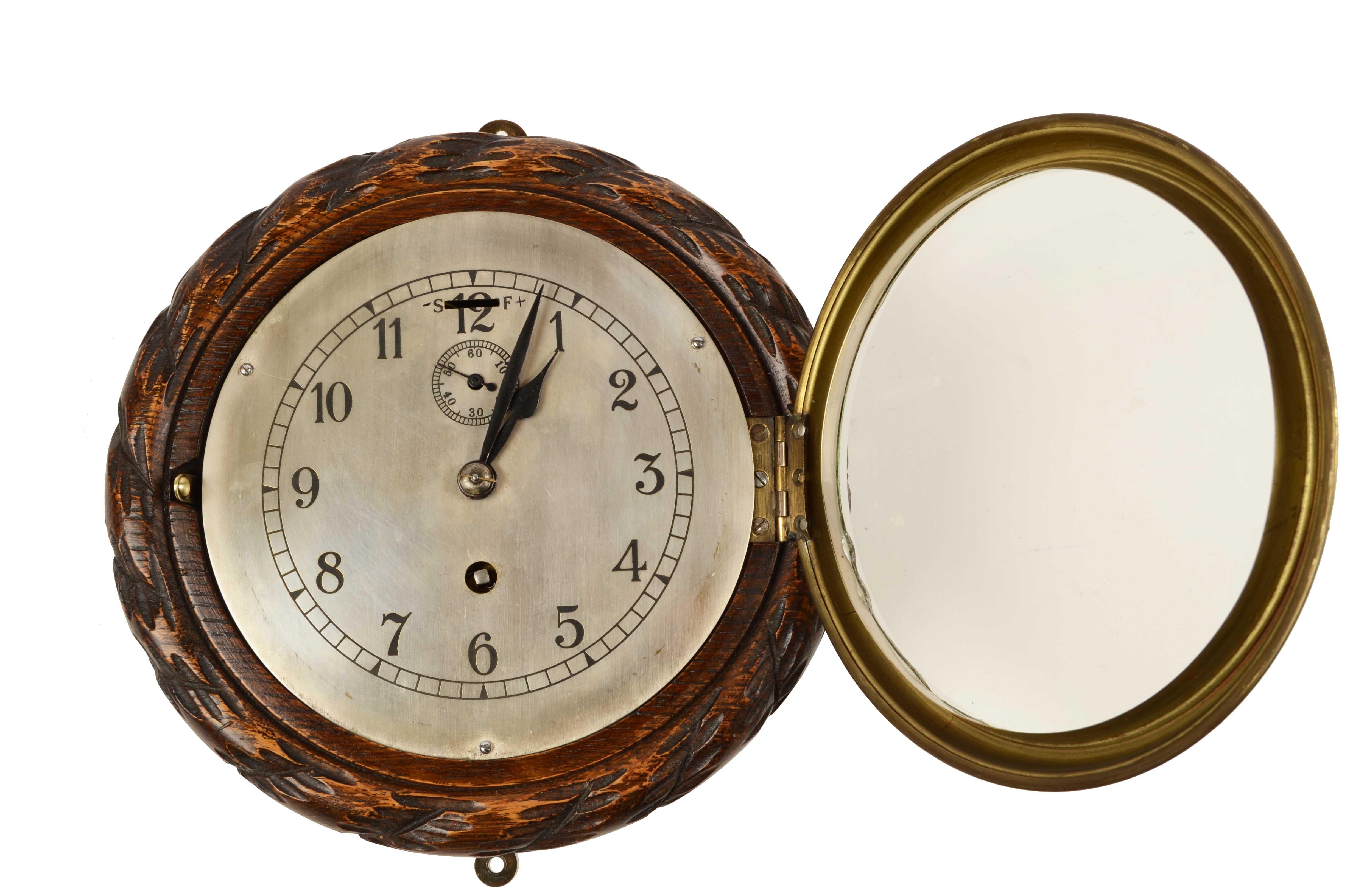 1930s Brass and Wood Shipboard Navigation Clock Antique Nautical Instrument In Good Condition In Milan, IT