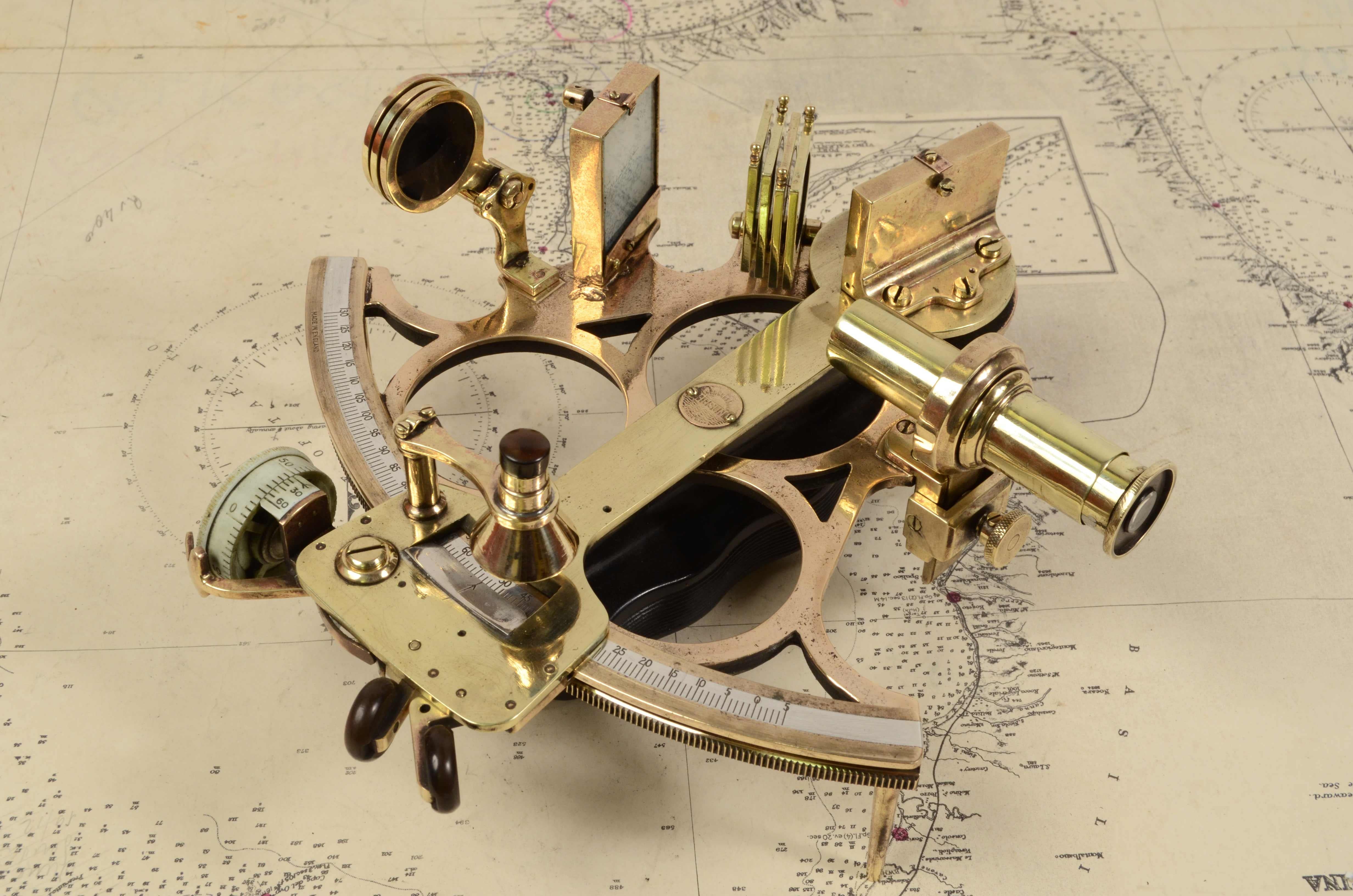 Details about   Maritime Nautical Brass Sextant Vintage Astrolabe Marine Antique Ship Instrument 