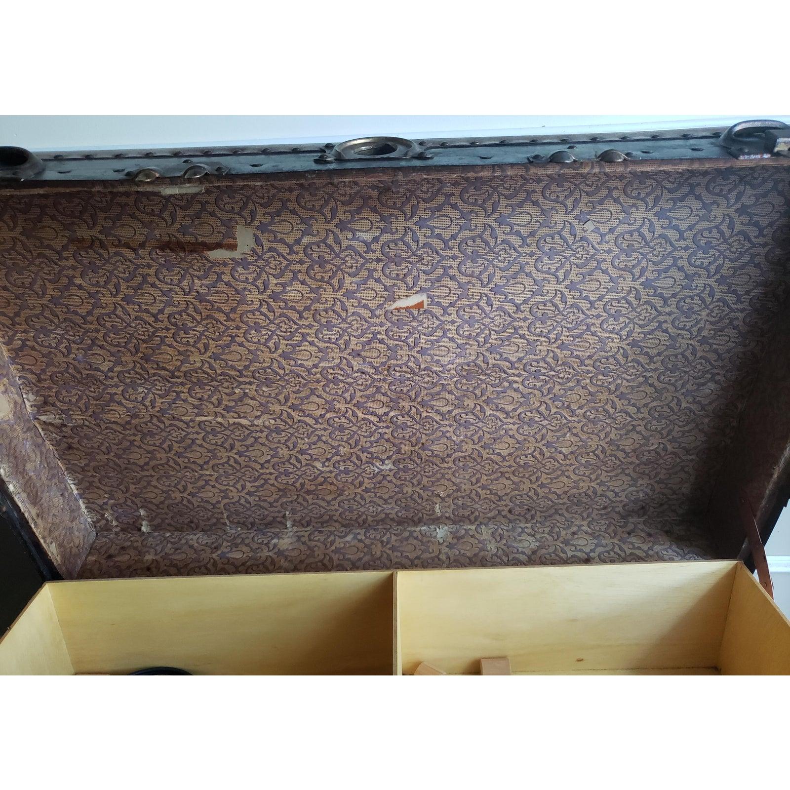 1930s Breakless Leather and Steel Steamer Trunk In Distressed Condition In Germantown, MD