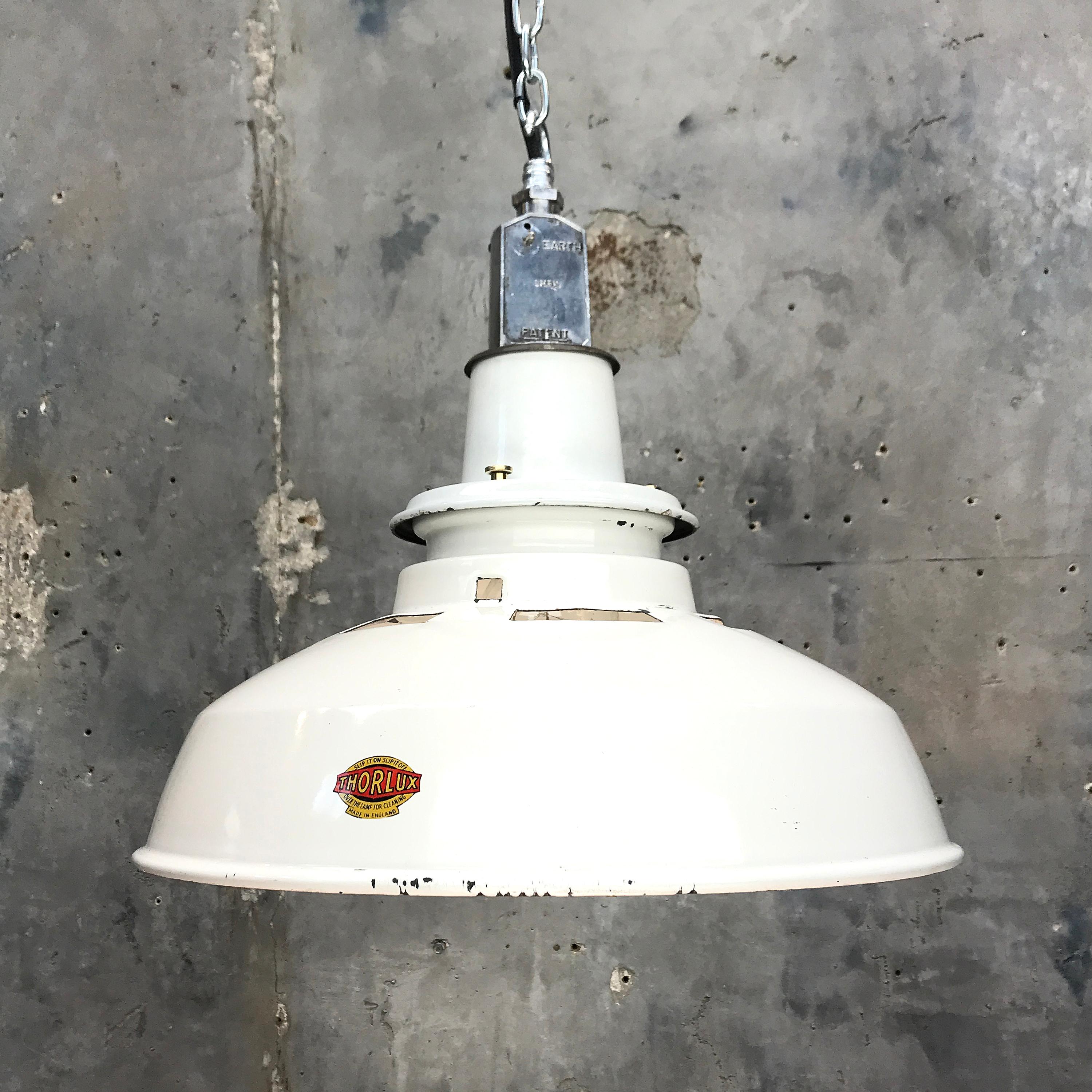 1930s British Thorlux White Enamel Vintage Industrial Factory Pendant Light 2