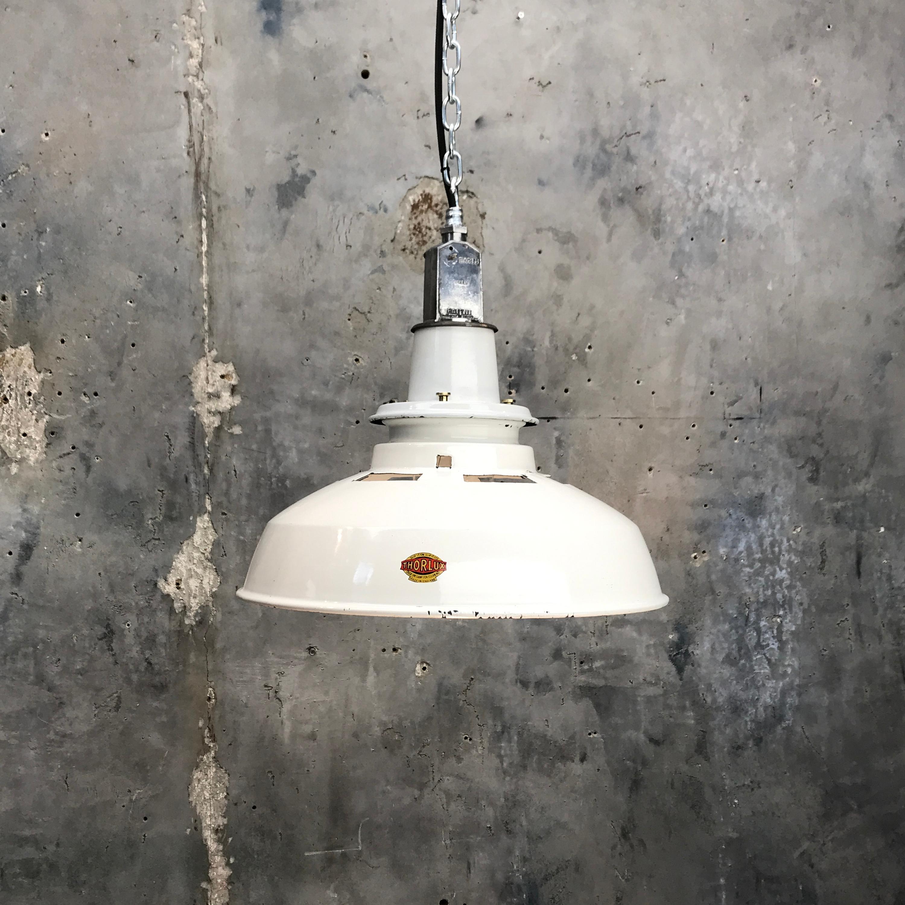 1930s British Thorlux White Enamel Vintage Industrial Factory Pendant Light 5