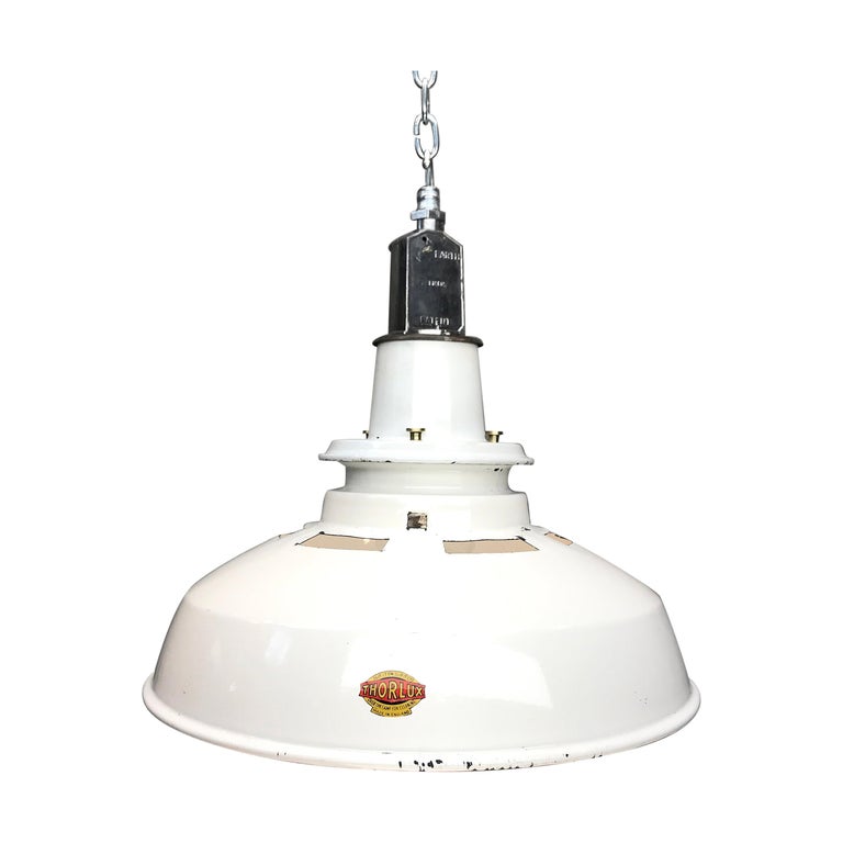 1930s British Thorlux White Enamel Vintage Industrial Factory Pendant Light For At 1stdibs - Retro Industrial Ceiling Light