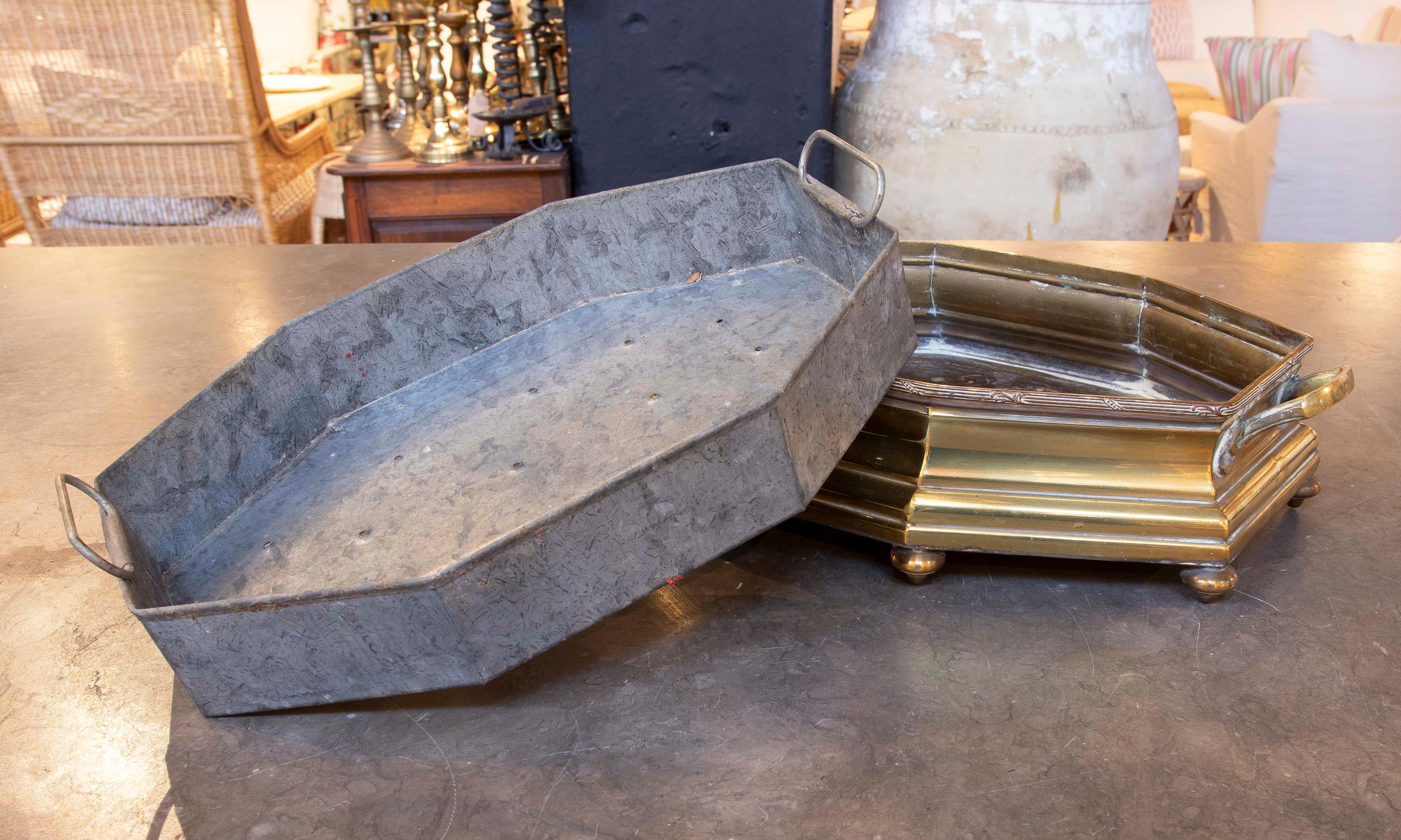 20th Century 1930s Bronze and Metal Table Planter with Handles and Legs For Sale