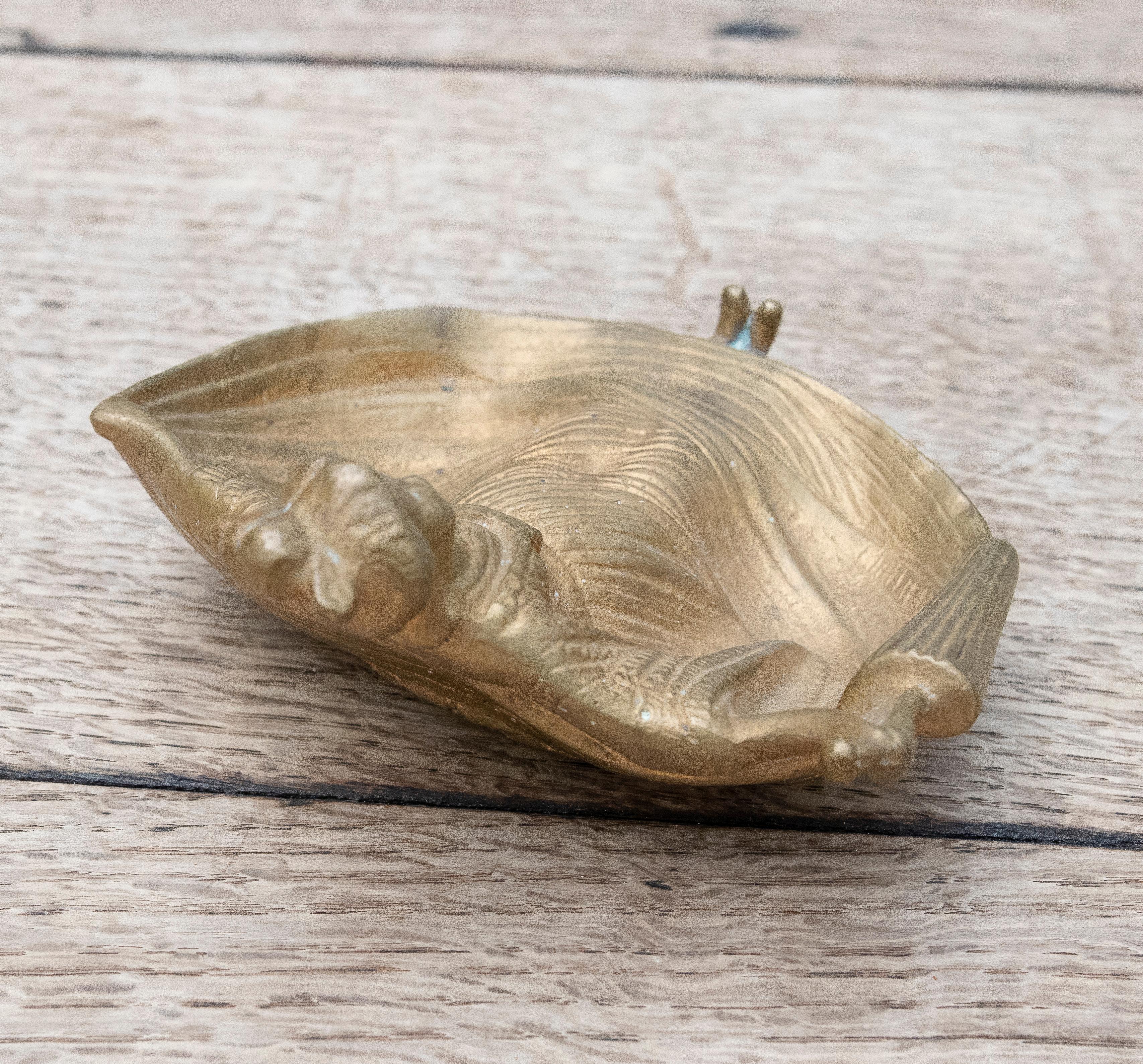 20th Century 1930s Bronze Ashtray of a Woman Dressed in Front and Nude at the Back For Sale
