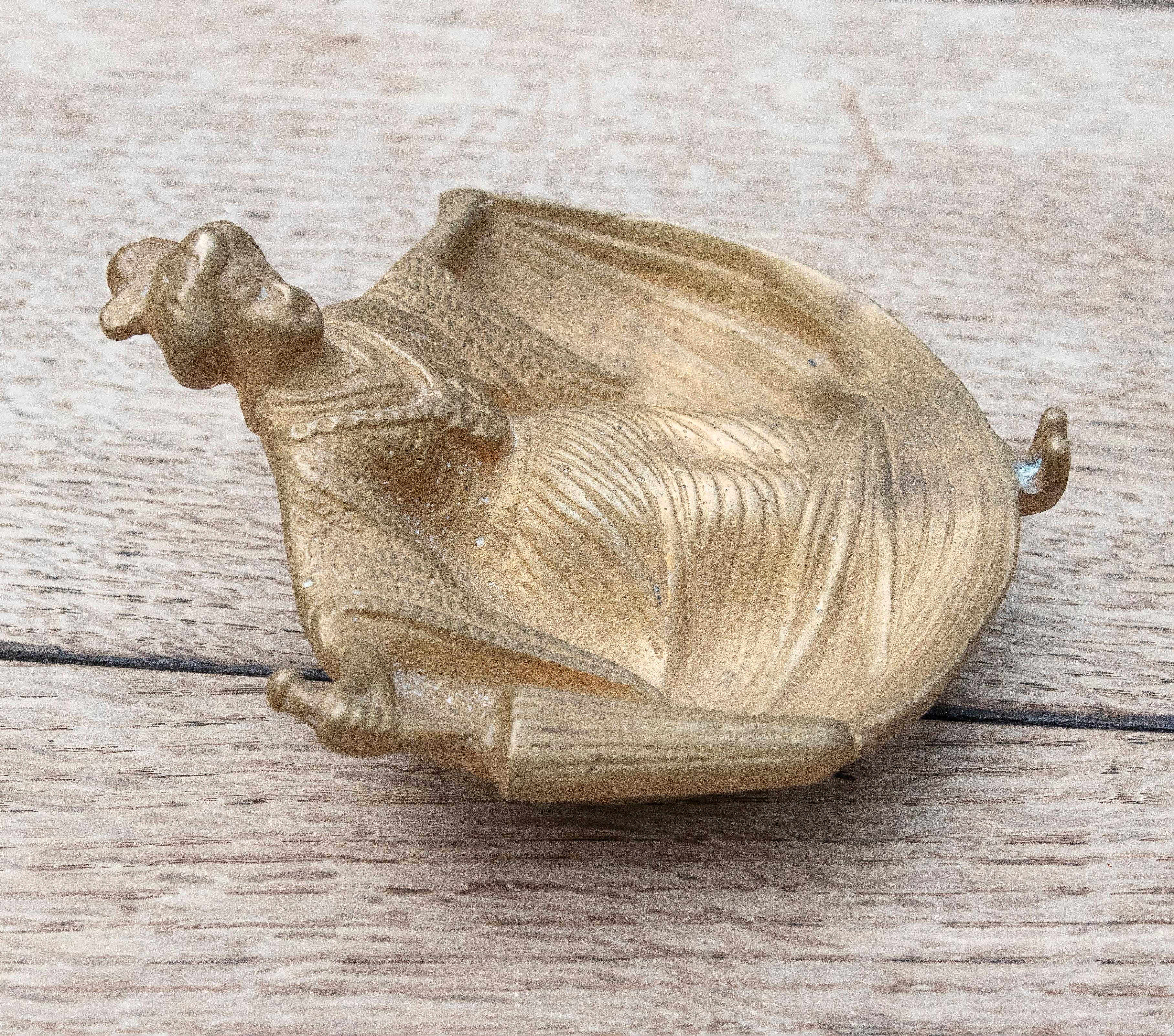 1930s Bronze Ashtray of a Woman Dressed in Front and Nude at the Back For Sale 1